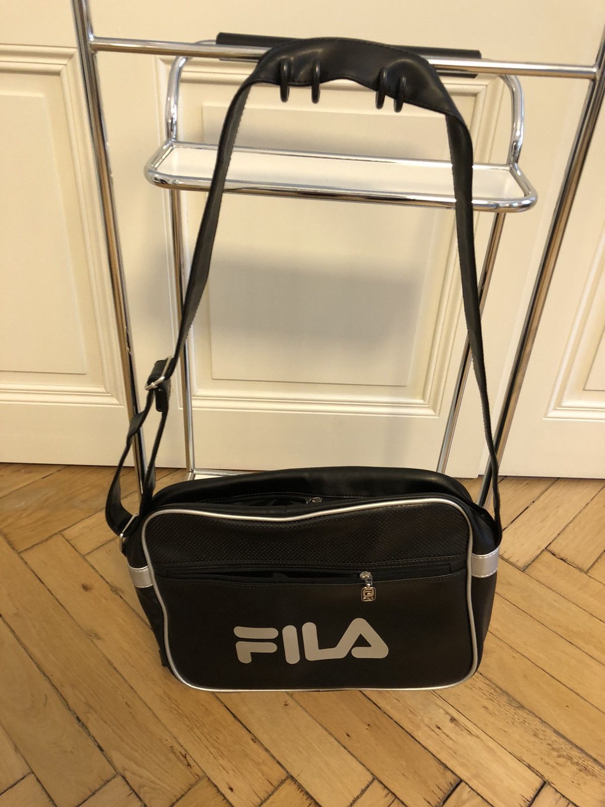 Fila FILA VINTAGE OVER THE SHOULDER BAG Size ONE SIZE - 1 Thumbnail