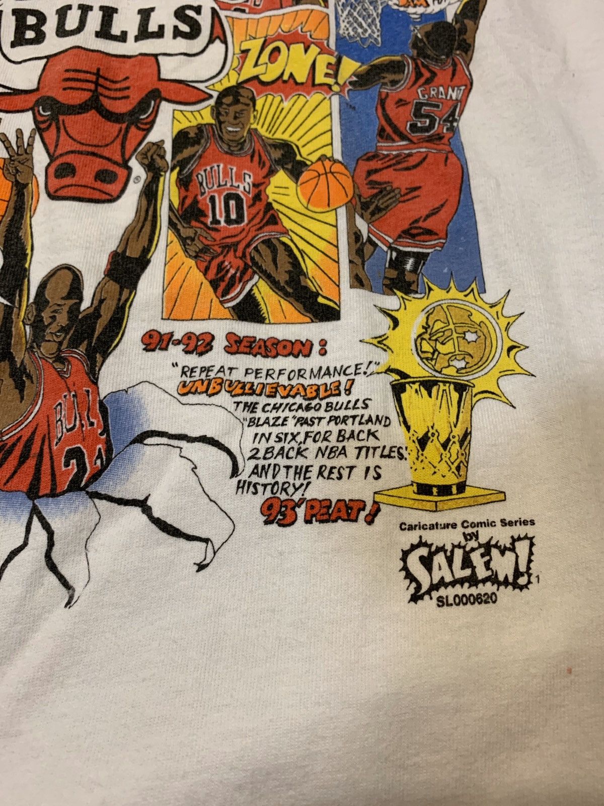 Fruit Of The Loom 1993 Bulls World Champs Caricature Tee Size US XL / EU 56 / 4 - 5 Thumbnail