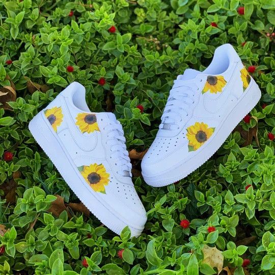 Custom sunflower nike shop roshe