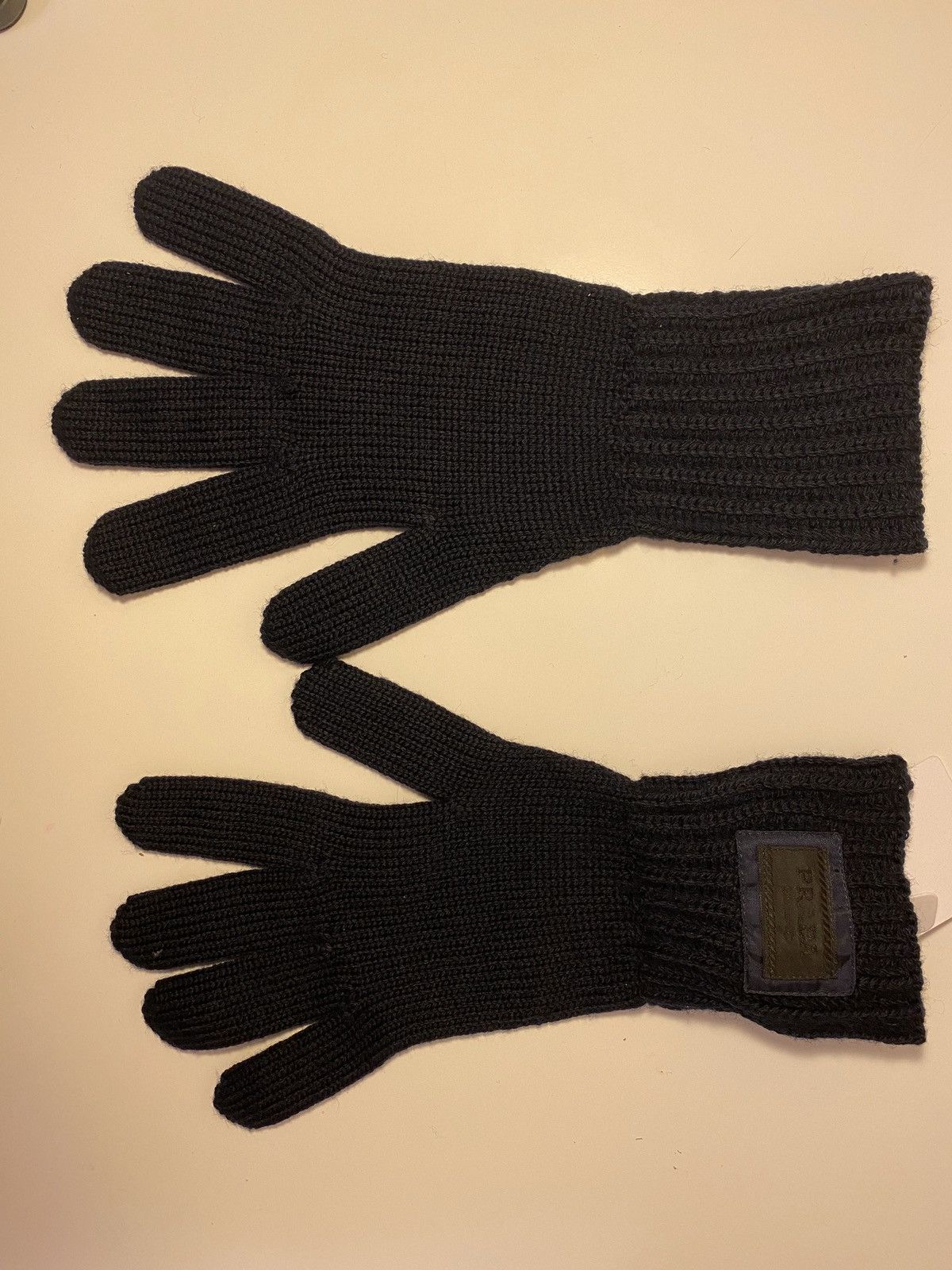 Prada Prada Navy Blue knitted AW18 GLOVES Size ONE SIZE - 2 Thumbnail