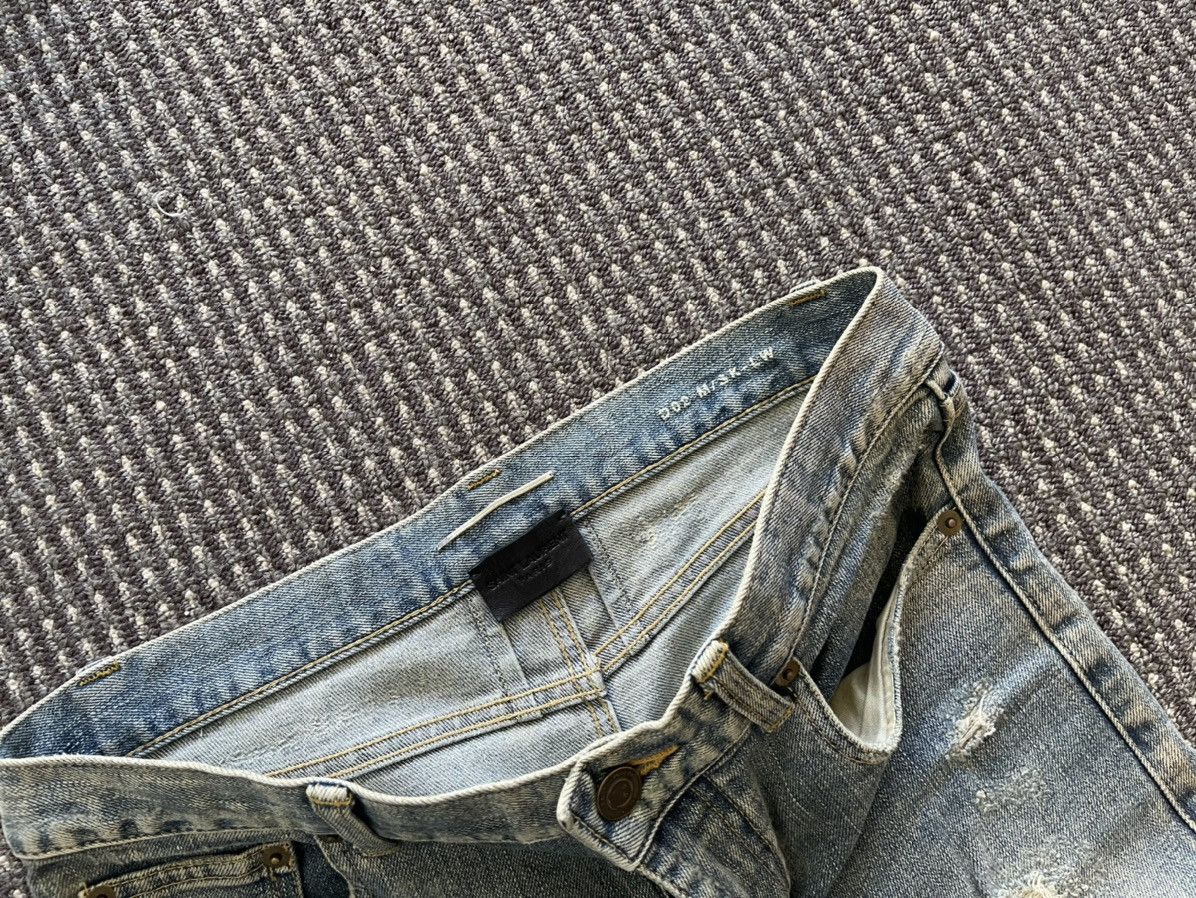 Hedi Slimane × Saint Laurent Paris 13AW Distressed Jeans Size US 29 - 3 Thumbnail