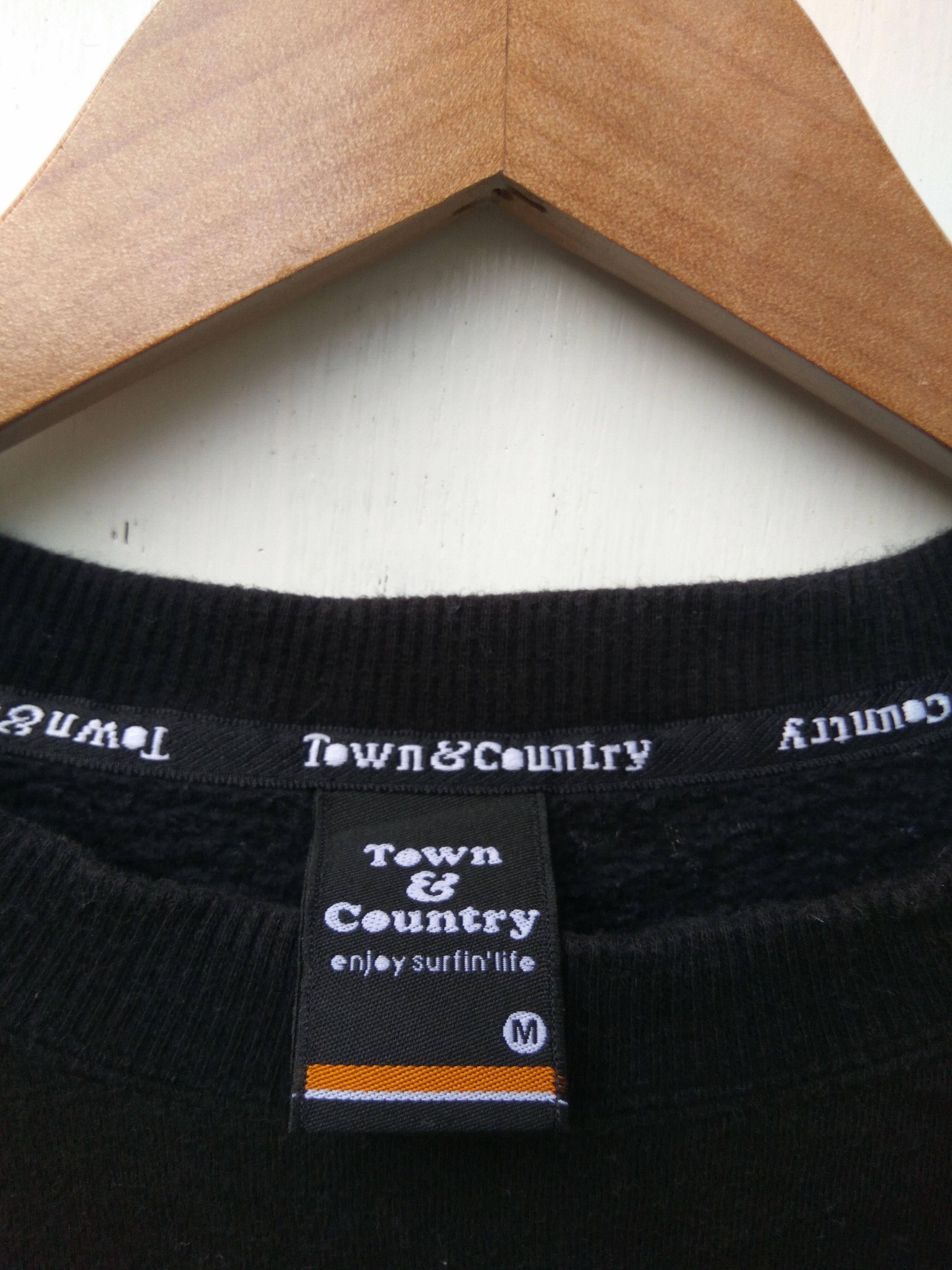 Vintage Vintage Town & Country Surf design hoodie T&C big logo Size US L / EU 52-54 / 3 - 5 Thumbnail