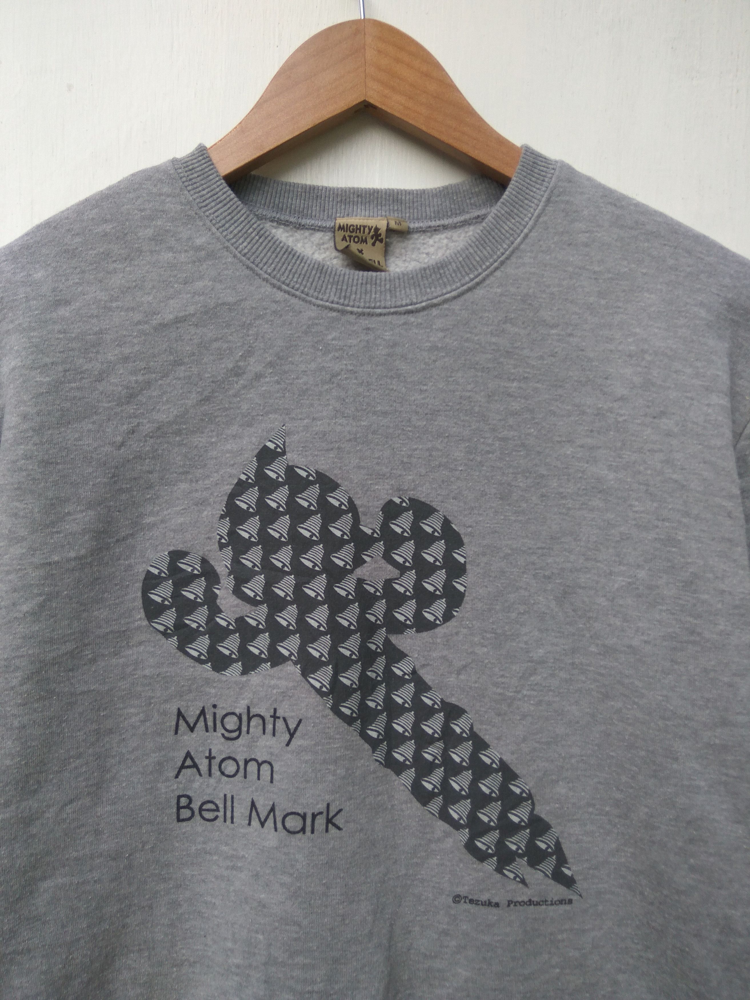 Anime Mighty Atom X Bell Mark sweatshirt Tezuka Production Size US M / EU 48-50 / 2 - 3 Thumbnail