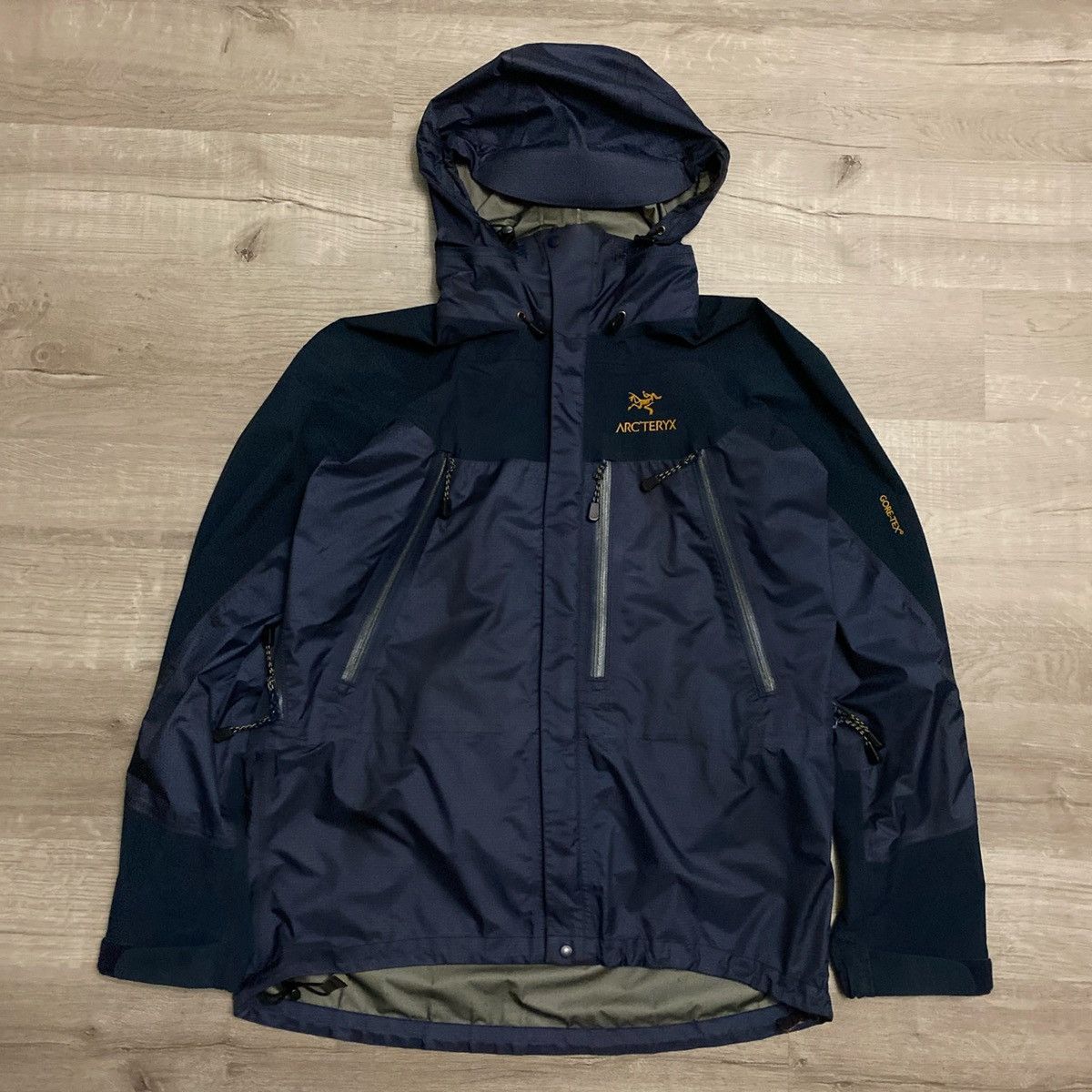 Arc'Teryx Vintage Arc'Teryx Theta AR | Grailed