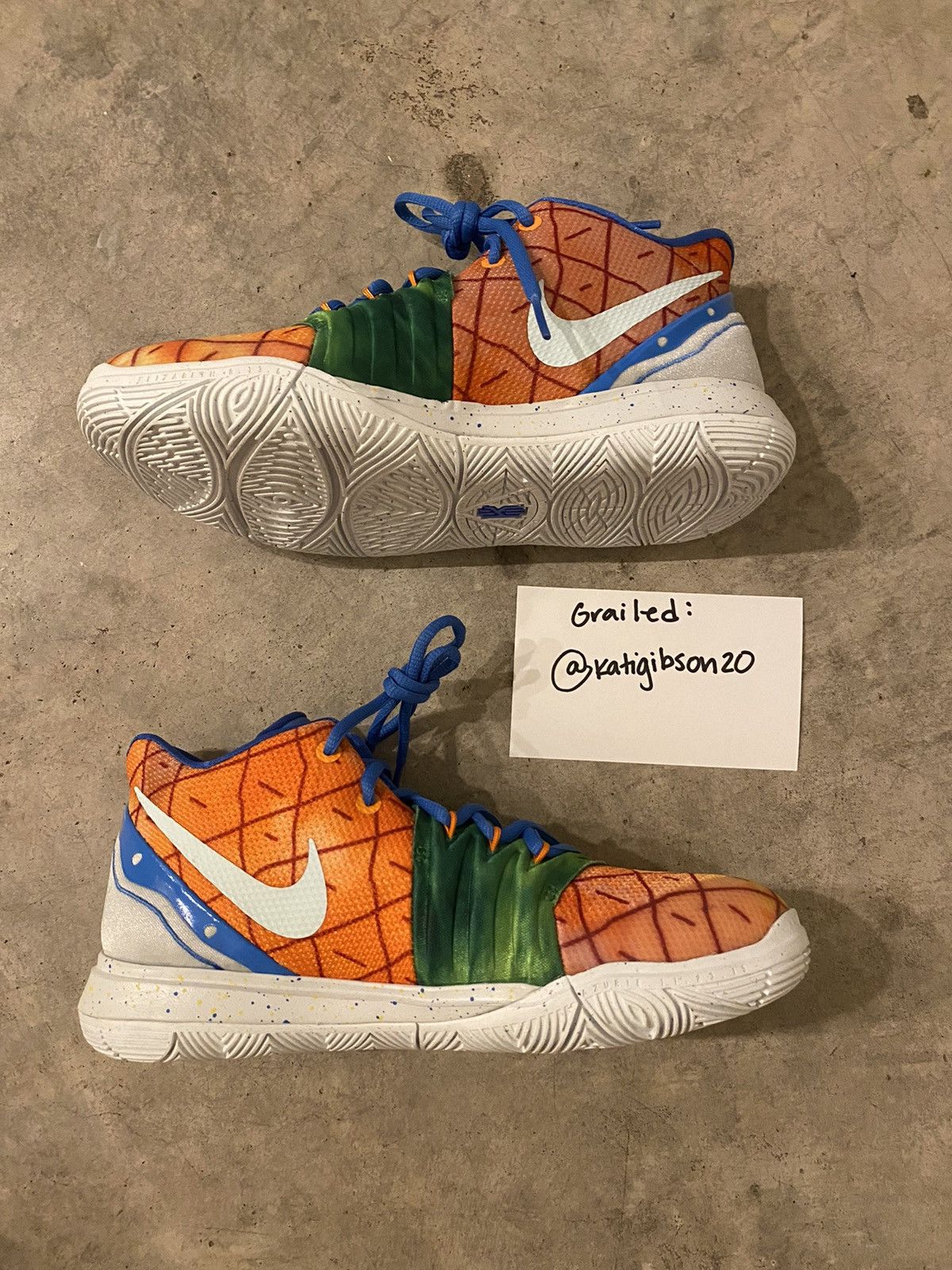 Nike Spongebob Squarepants x Kyrie 5 “Pineapple House” Size 6.5 Size US 6.5 / EU 39-40 - 2 Thumbnail