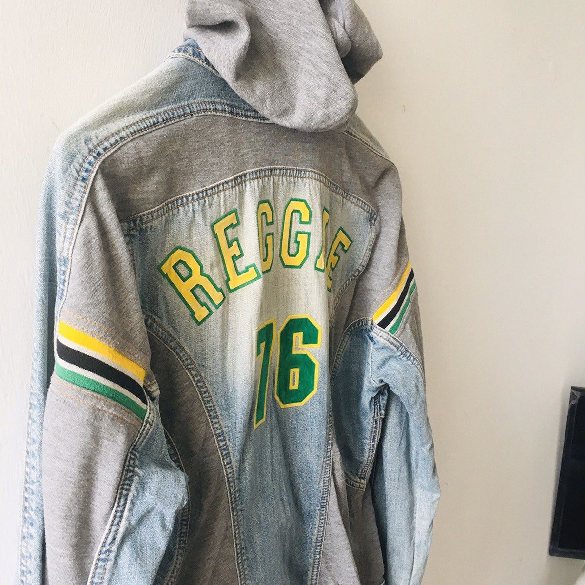 Dolce & Gabbana × Vintage Vintage Dolce & Gabbana Reggae 76 Dolce & Gabbana × Vintage Vintage Dolce & Gabbana Reggae 76