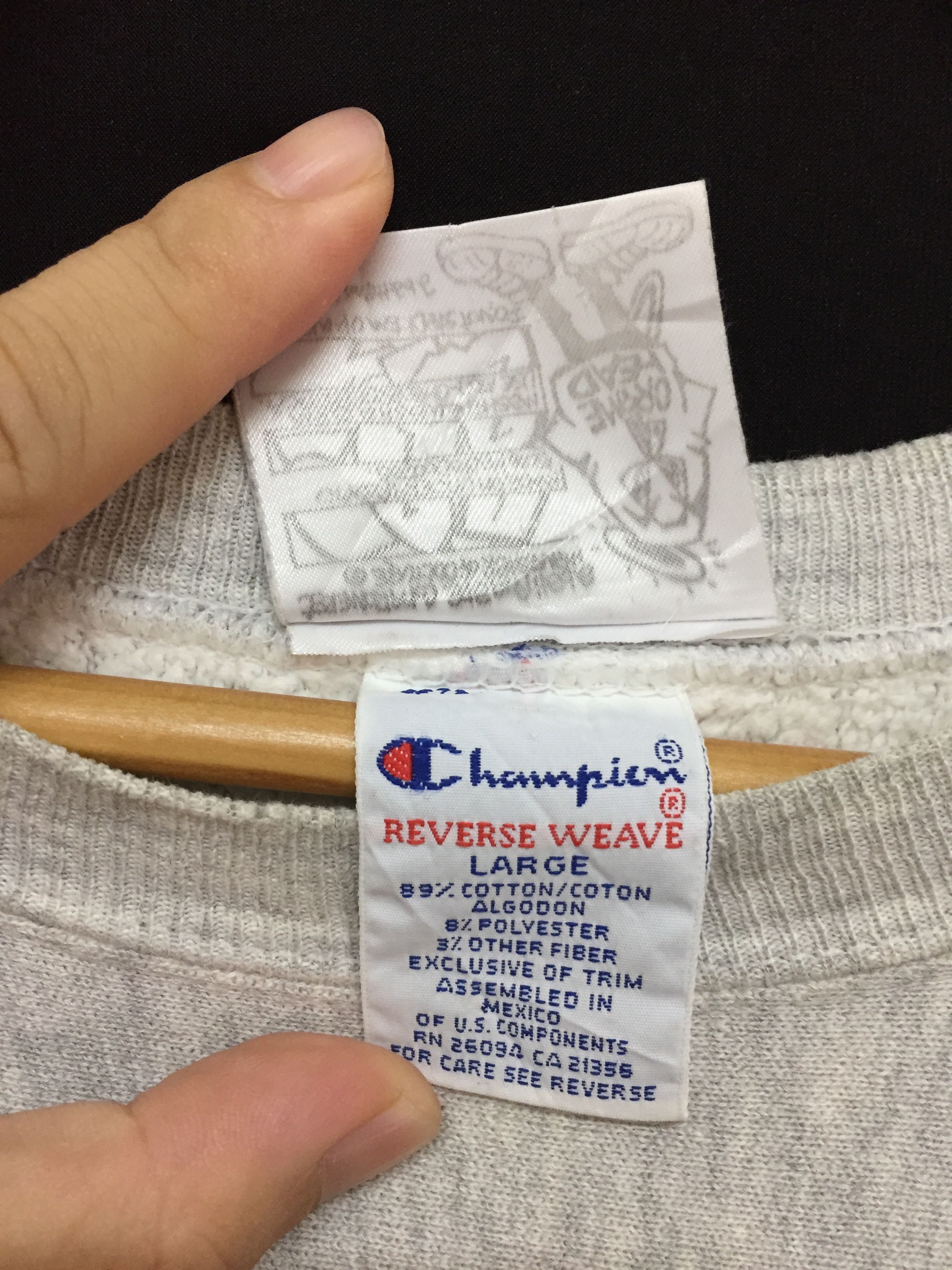Bape × Champion 🔥 OG 1995 BAPE x CHAMPION Busy work Designed By sk8thing Size US L / EU 52-54 / 3 - 13 Thumbnail
