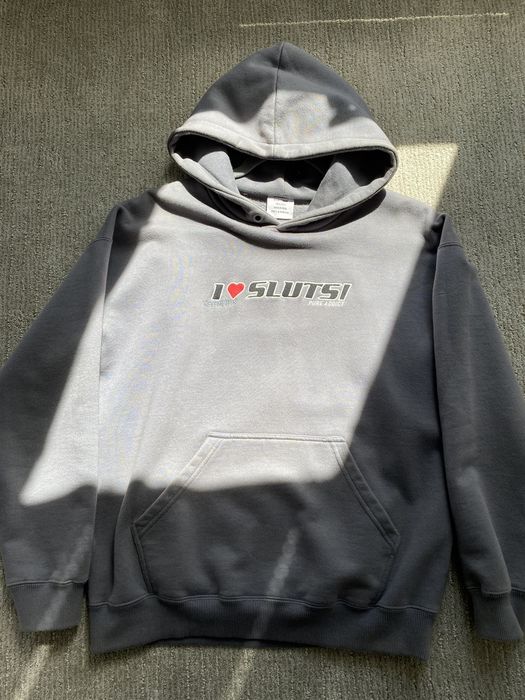 Vetements hug store me hoodie