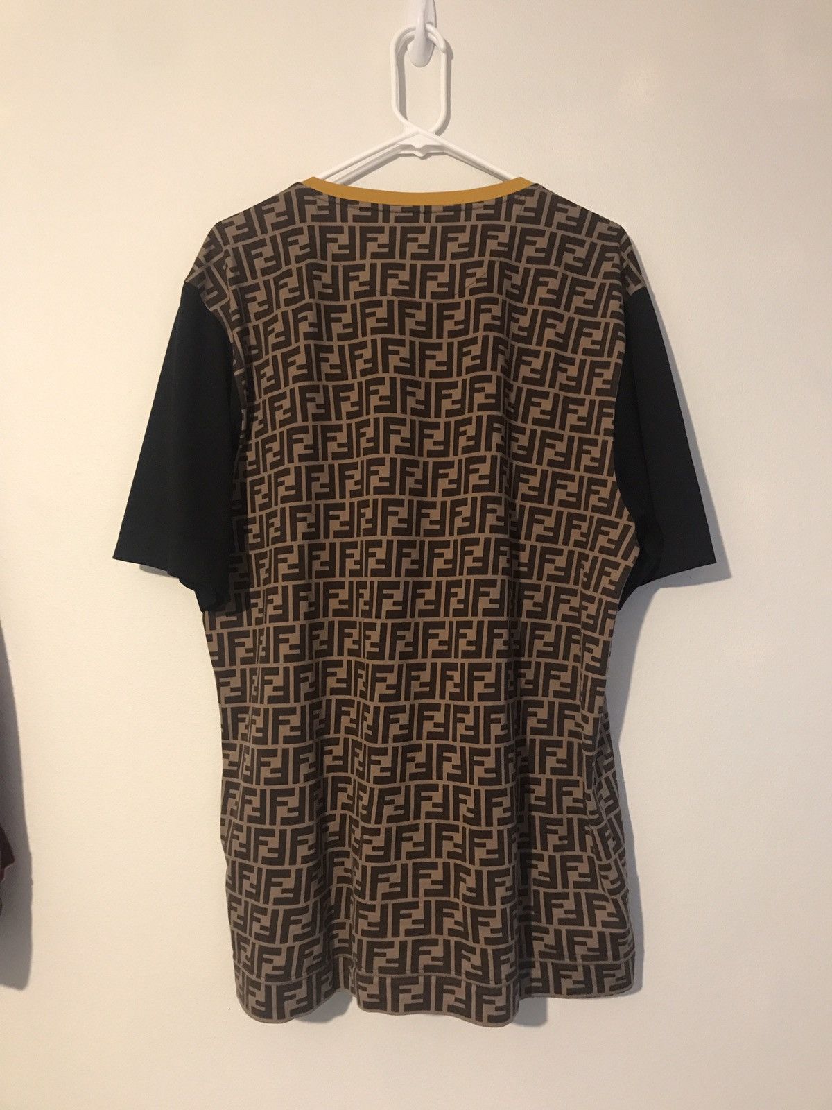 Fendi Fendi Roma t shirt Size US XL / EU 56 / 4 - 2 Thumbnail