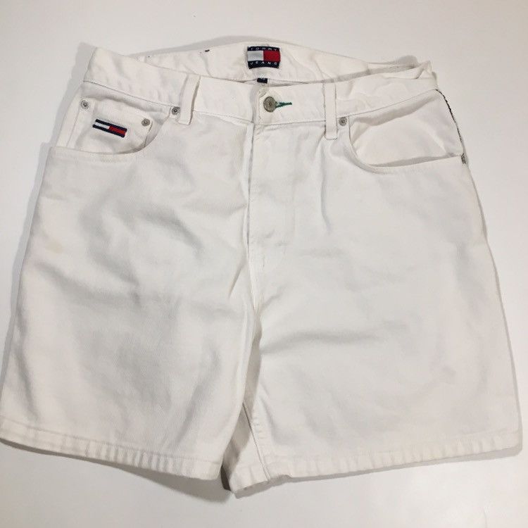 Tommy Hilfiger × Vintage Vintage Tommy Hilfiger White Denim Shorts Size US 34 / EU 50 - 2 Thumbnail