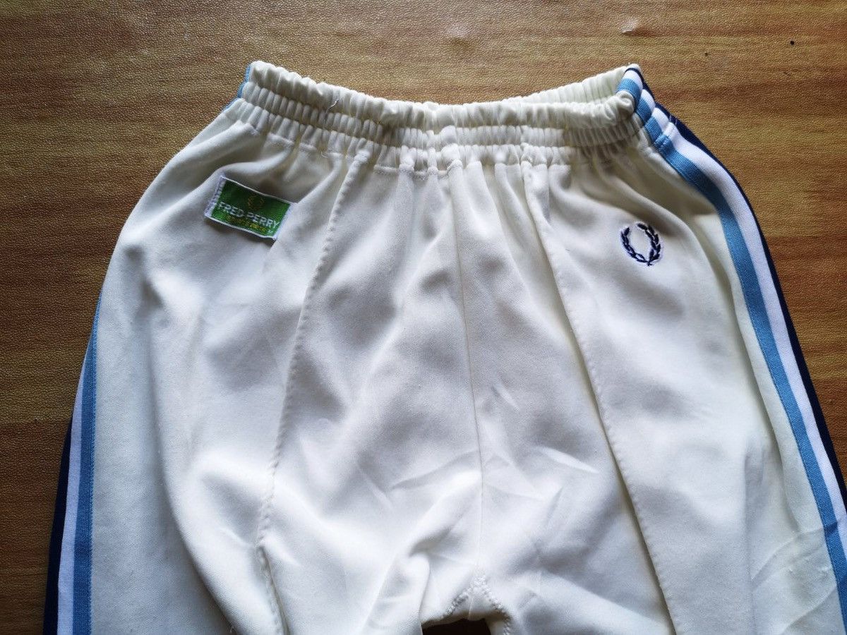 Fred Perry × Vintage Vintage Fred Perry Track Pants Size US 31 - 1 Thumbnail