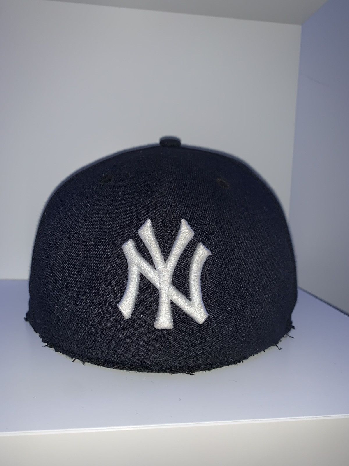 yankee hat with no brim