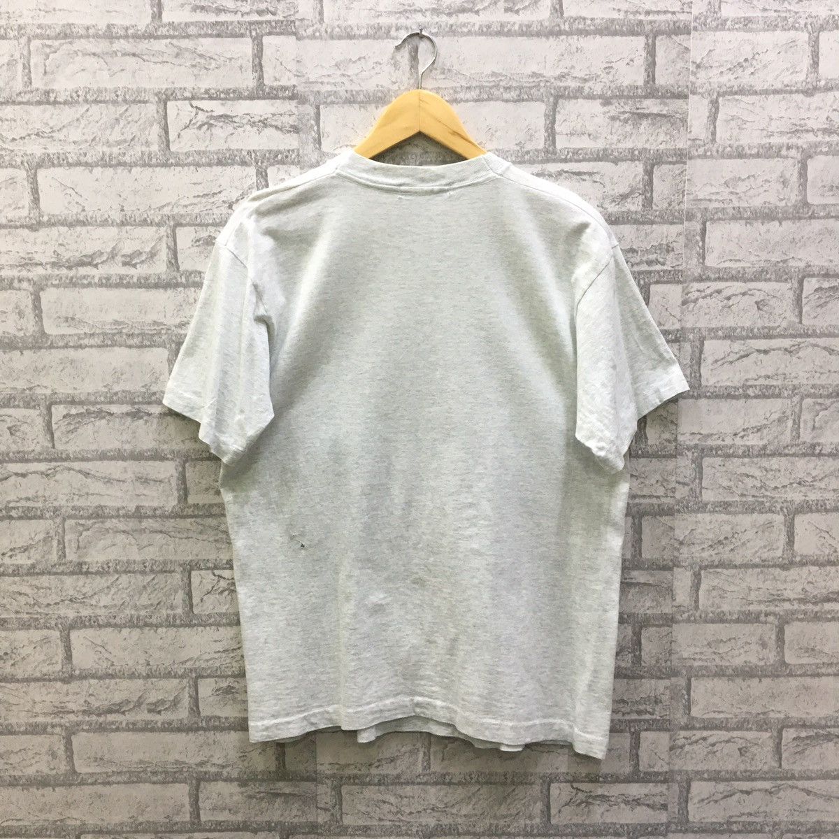 Vintage Vintage 90s Blue Work By Tomorrowland Sadao Watanabe T-shirt Size US M / EU 48-50 / 2 - 2 Thumbnail