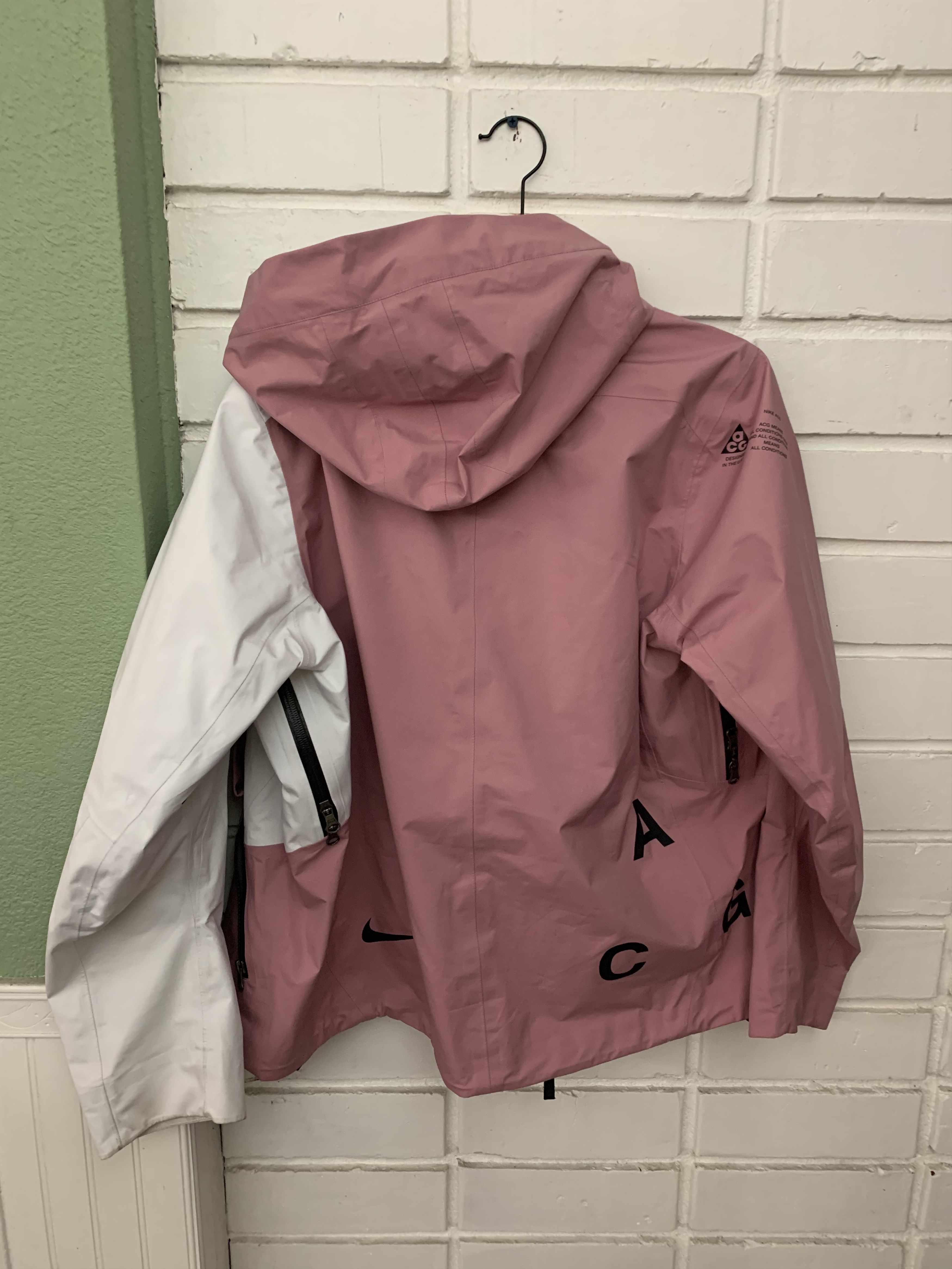 Nike ACG Nikelab ACG Deploy Gore-Tex Jacket Pink/White sz M