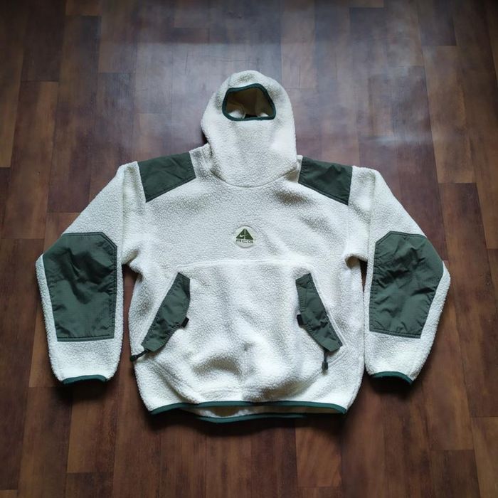 acg sherpa fleece hoodie