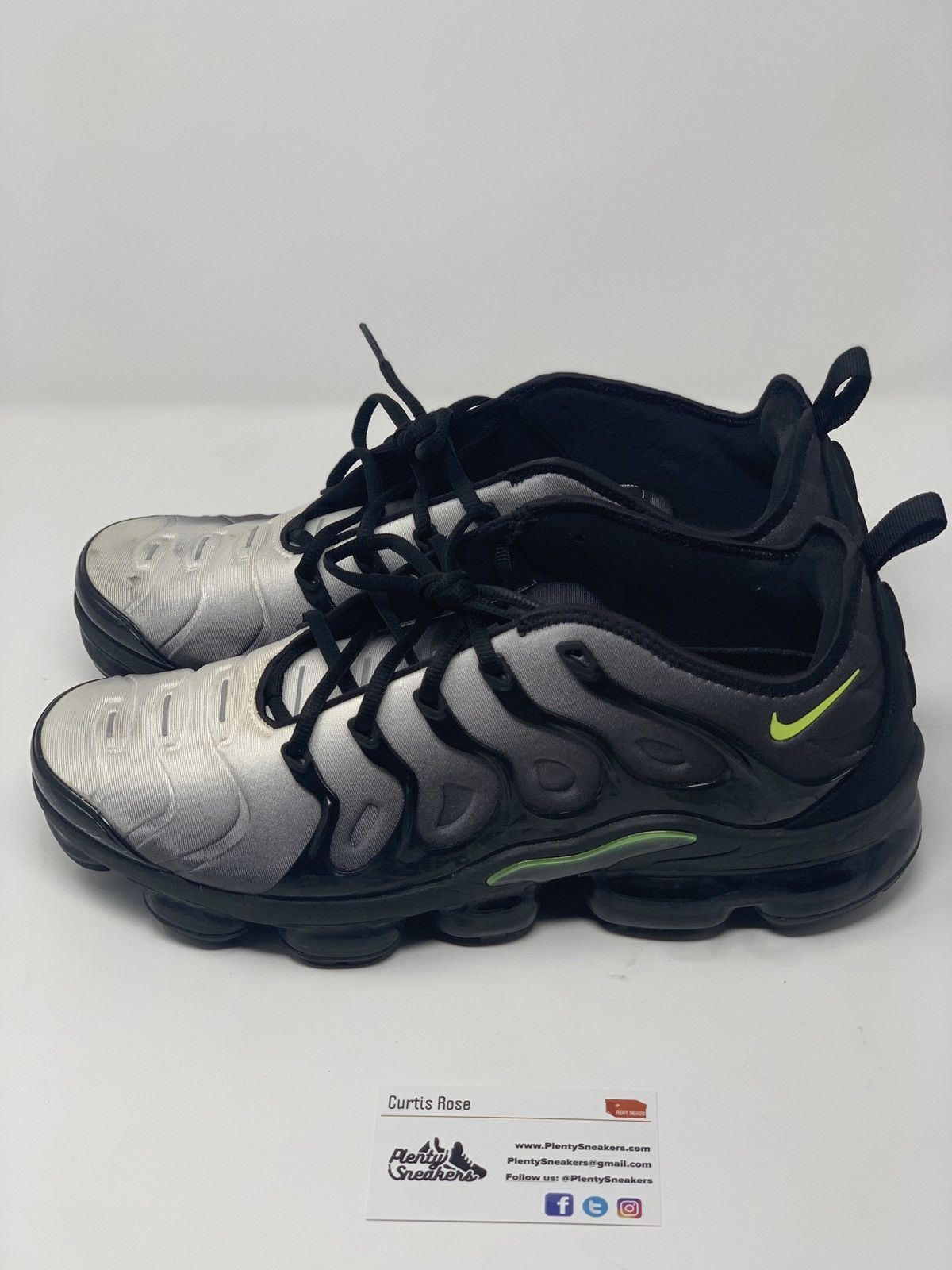 Used nike vapormax sales