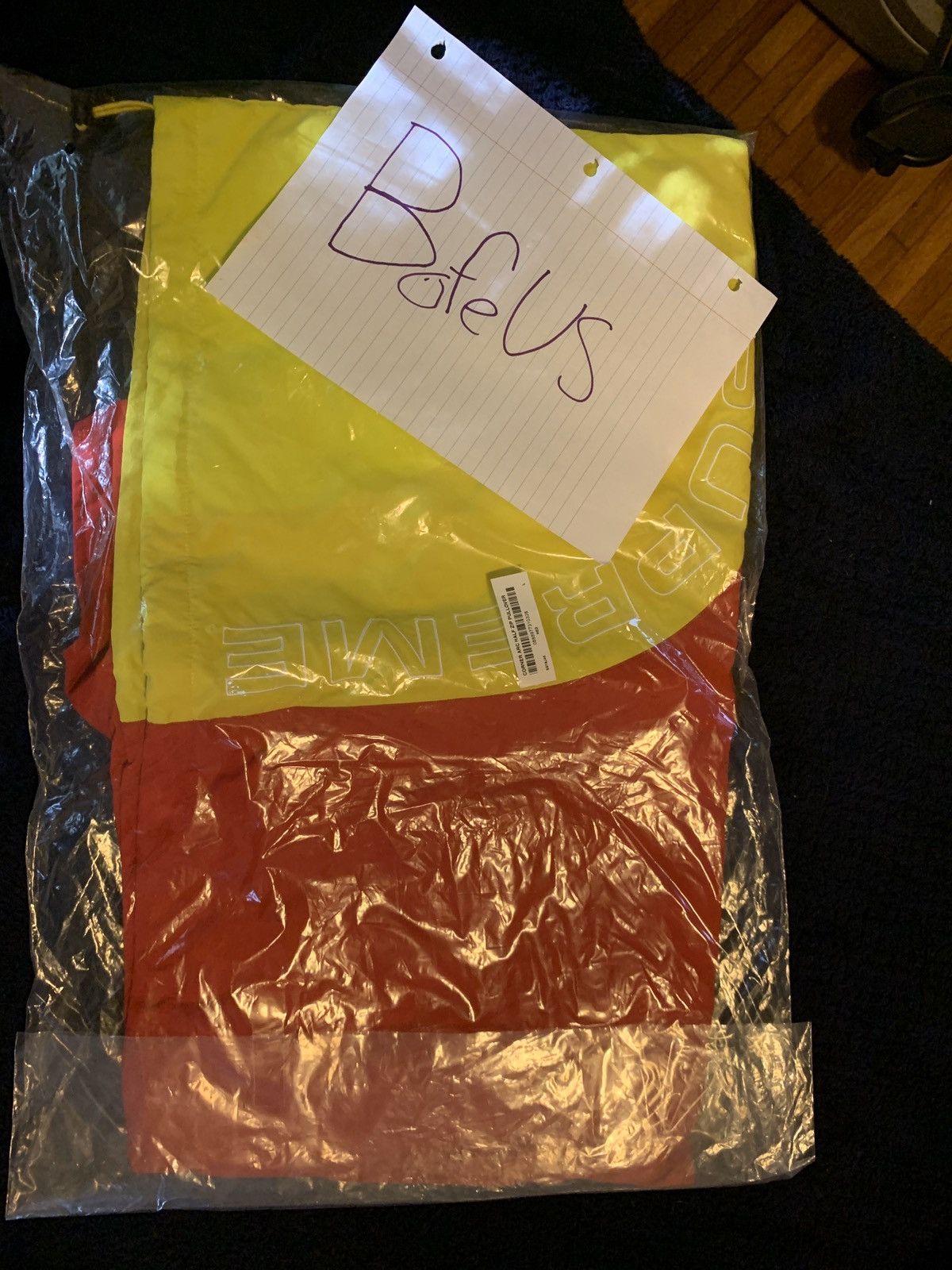 Supreme corner arc half zip pull over