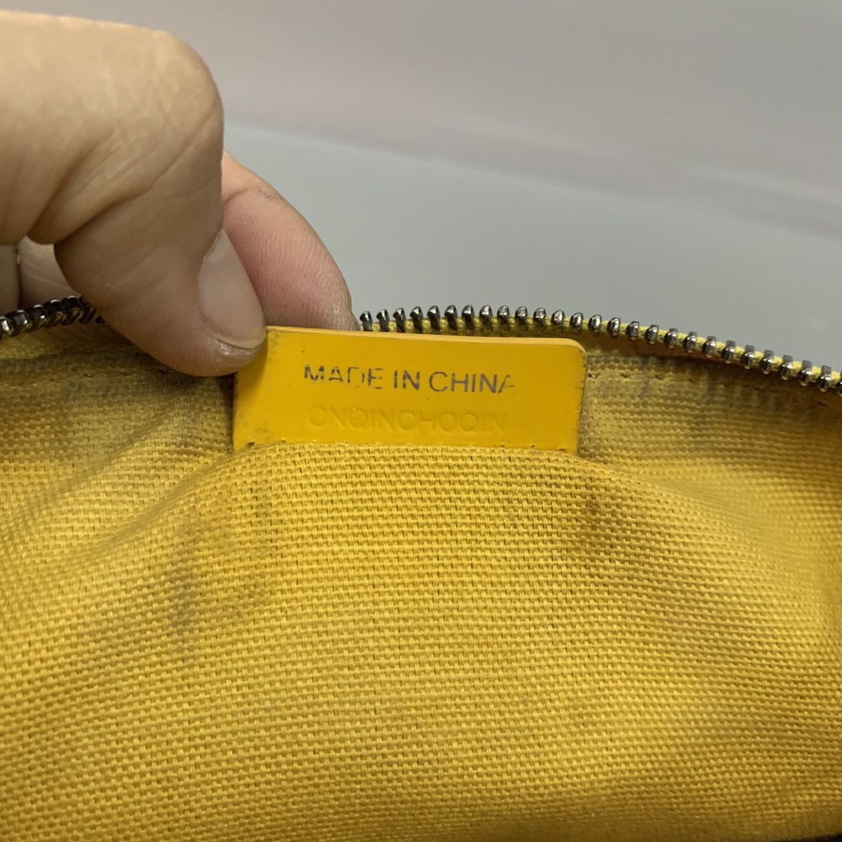 Burberry Burberry Pouch Clutch Bag Size ONE SIZE - 10 Thumbnail
