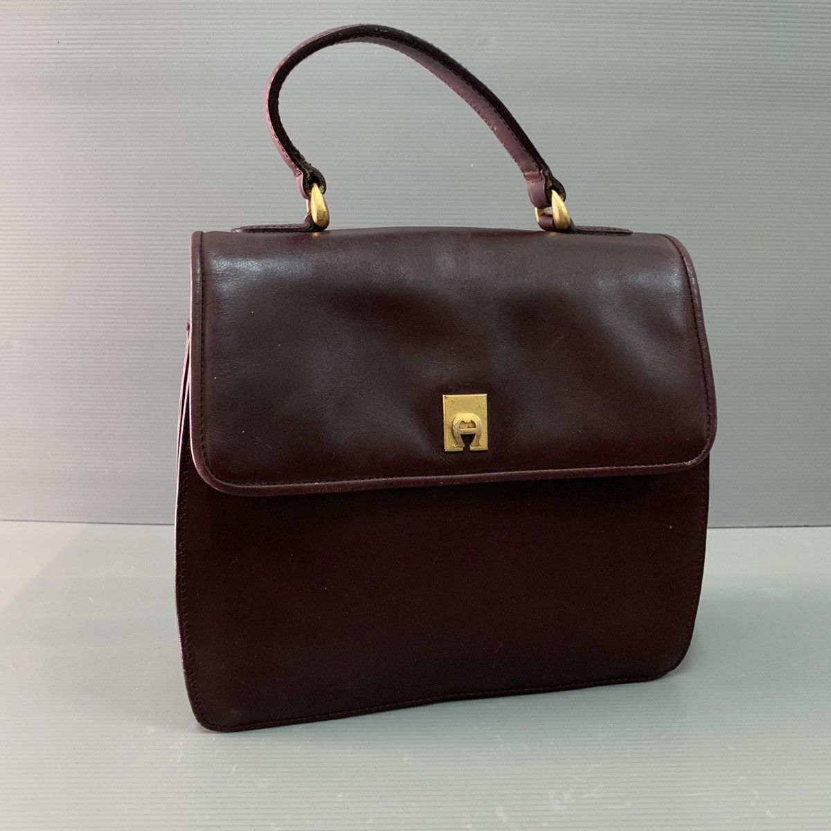 Aigner Aigner Leather Handbag Size ONE SIZE - 4 Thumbnail