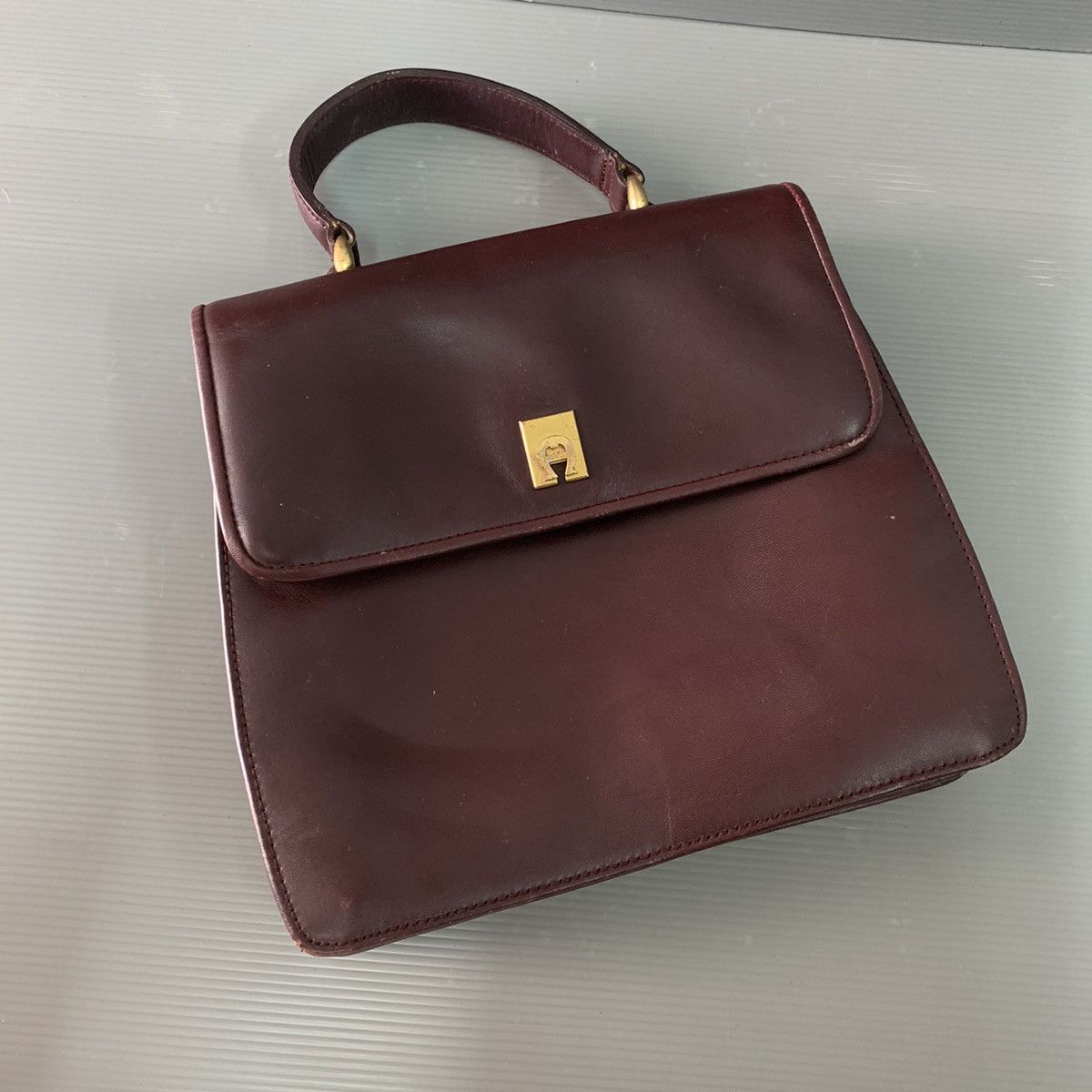 Aigner Aigner Leather Handbag Size ONE SIZE - 3 Thumbnail