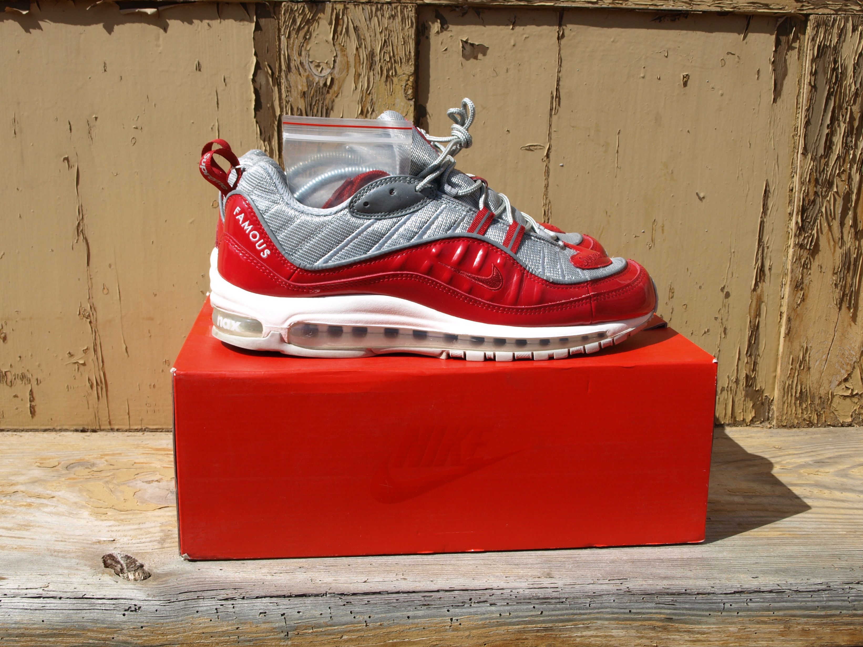 Nike Air Max 98 Supreme