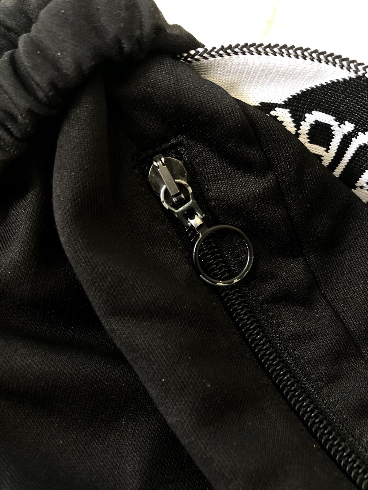 Off-White RARE CAUTION DO NOT ENTER Black Side Jogger Sweatpants Size US 30 / EU 46 - 7 Thumbnail
