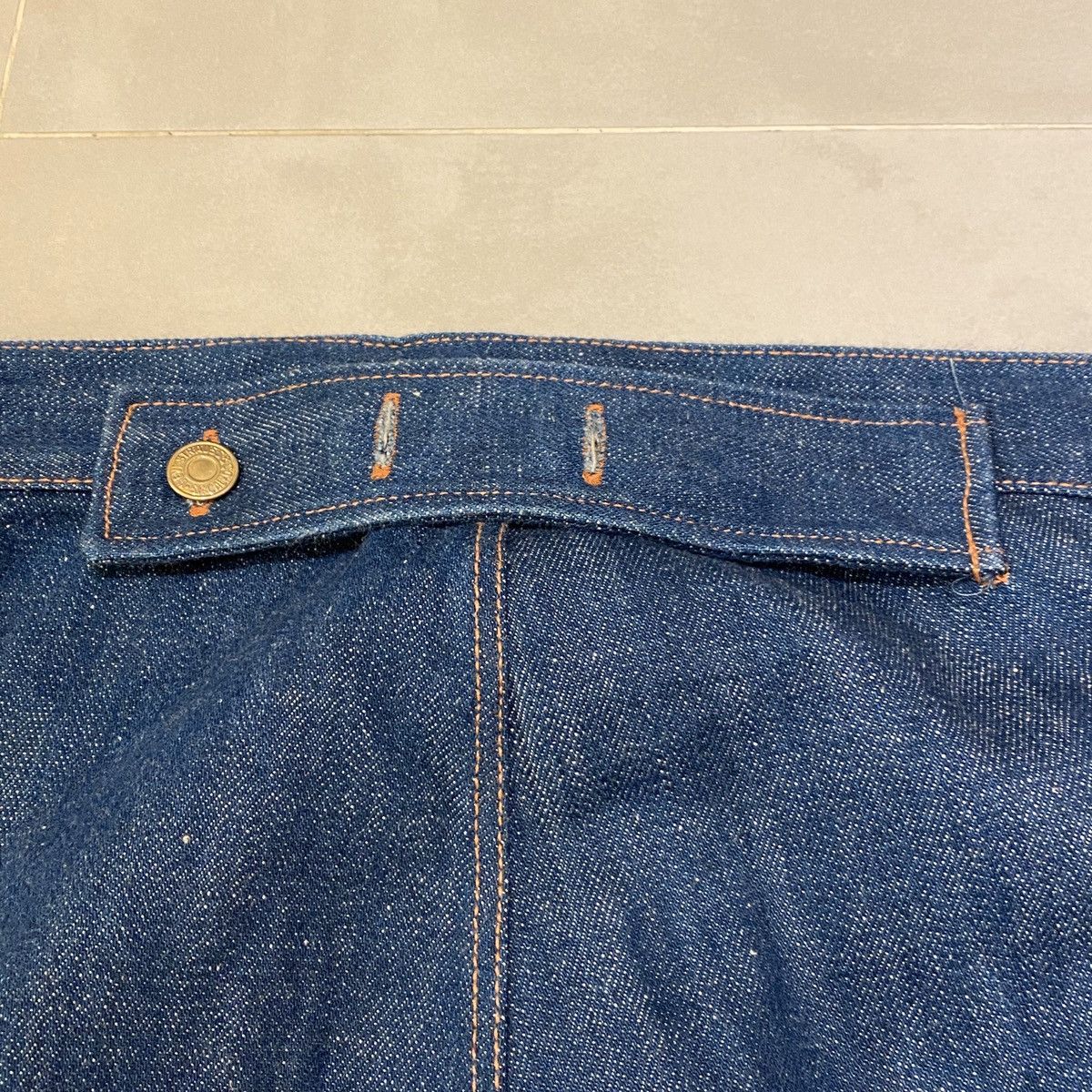 Levi's LEVI’S RED 1st GIANT DENIM JEANS 2000 rare vintage 32 x 30 Size US 32 / EU 48 - 9 Thumbnail