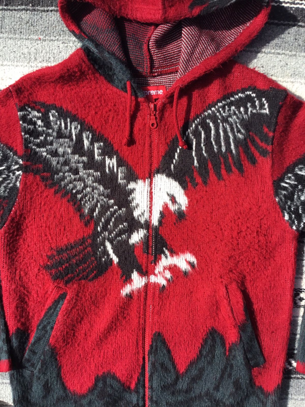 Supreme SS16 Supreme Eagle hooded zip up sweater Size US S / EU 44-46 / 1 - 3 Thumbnail