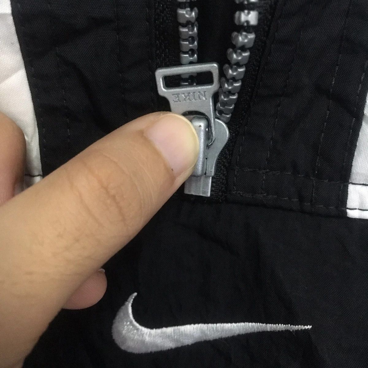 Nike × Vintage Vintage 90s Nike half zipper light jacket small logo Size US XL / EU 56 / 4 - 8 Thumbnail