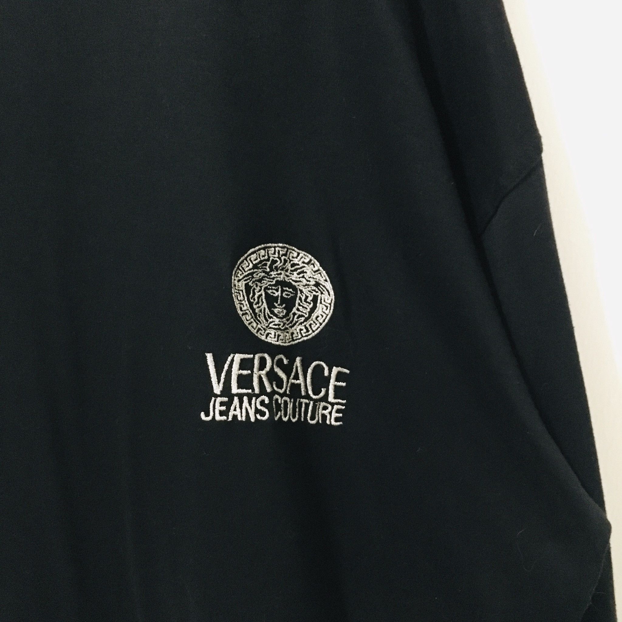 Versace Jeans Couture × Vintage Vintage x Versace Jeans Couture Embroidery Logo Long Sleeve Size US XXL / EU 58 / 5 - 3 Thumbnail