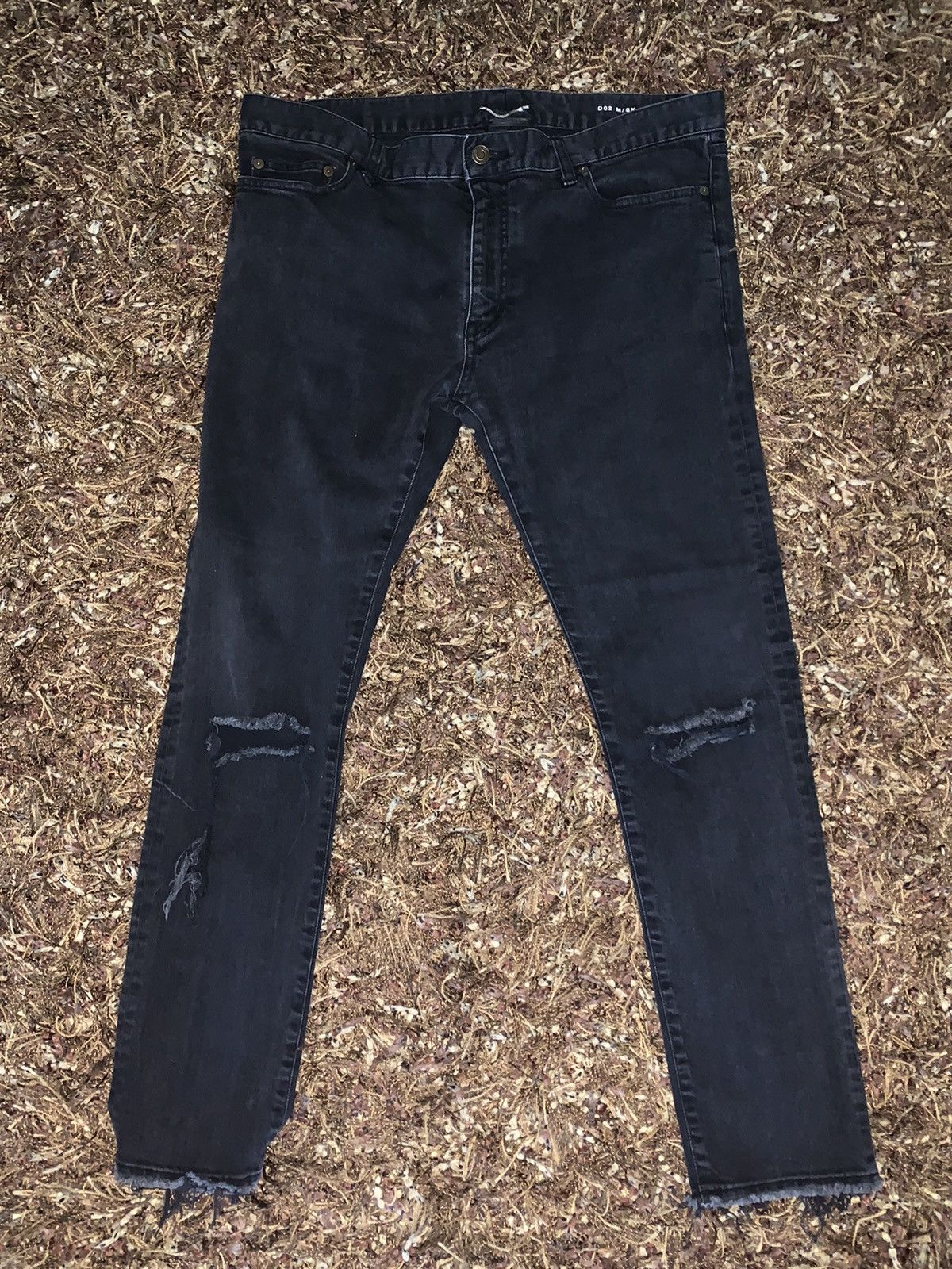 Pre-owned Saint Laurent Distressed Skinny Jeans In Black