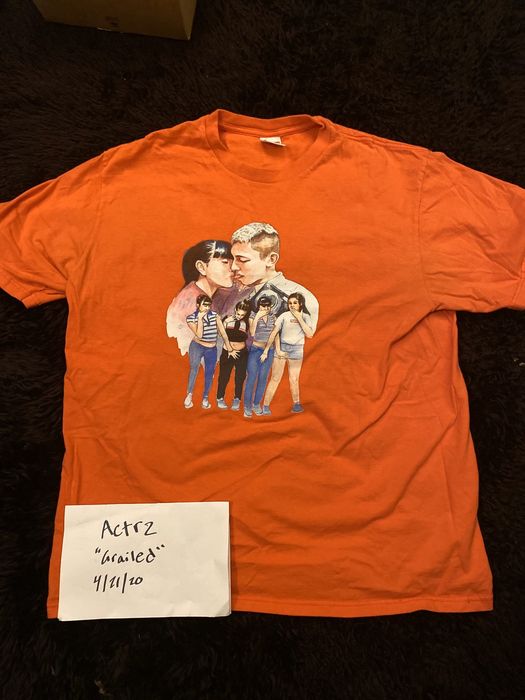 Supreme best sale kissing tee