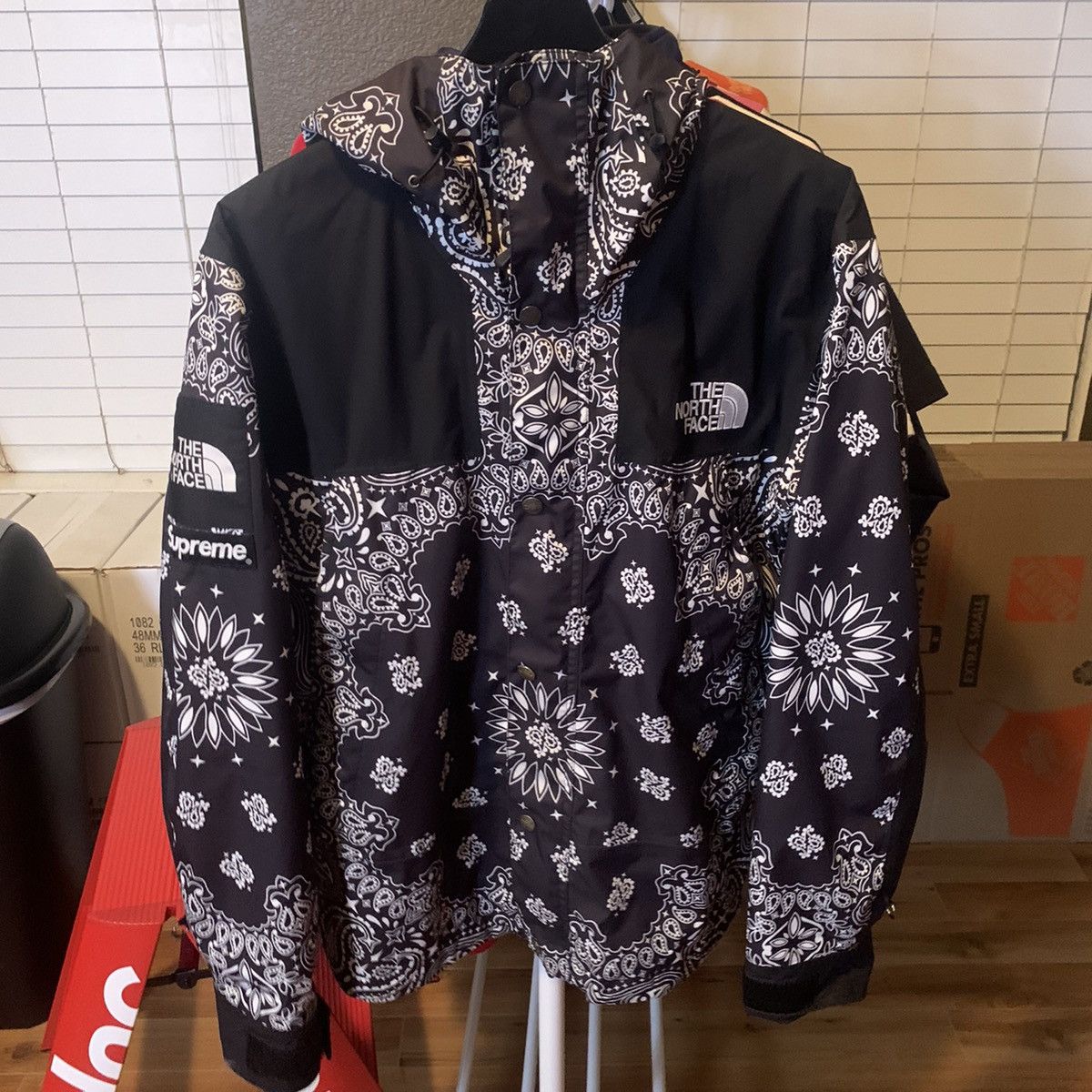 Supreme The North Face Bandana Paisley Mountain Jacket Black