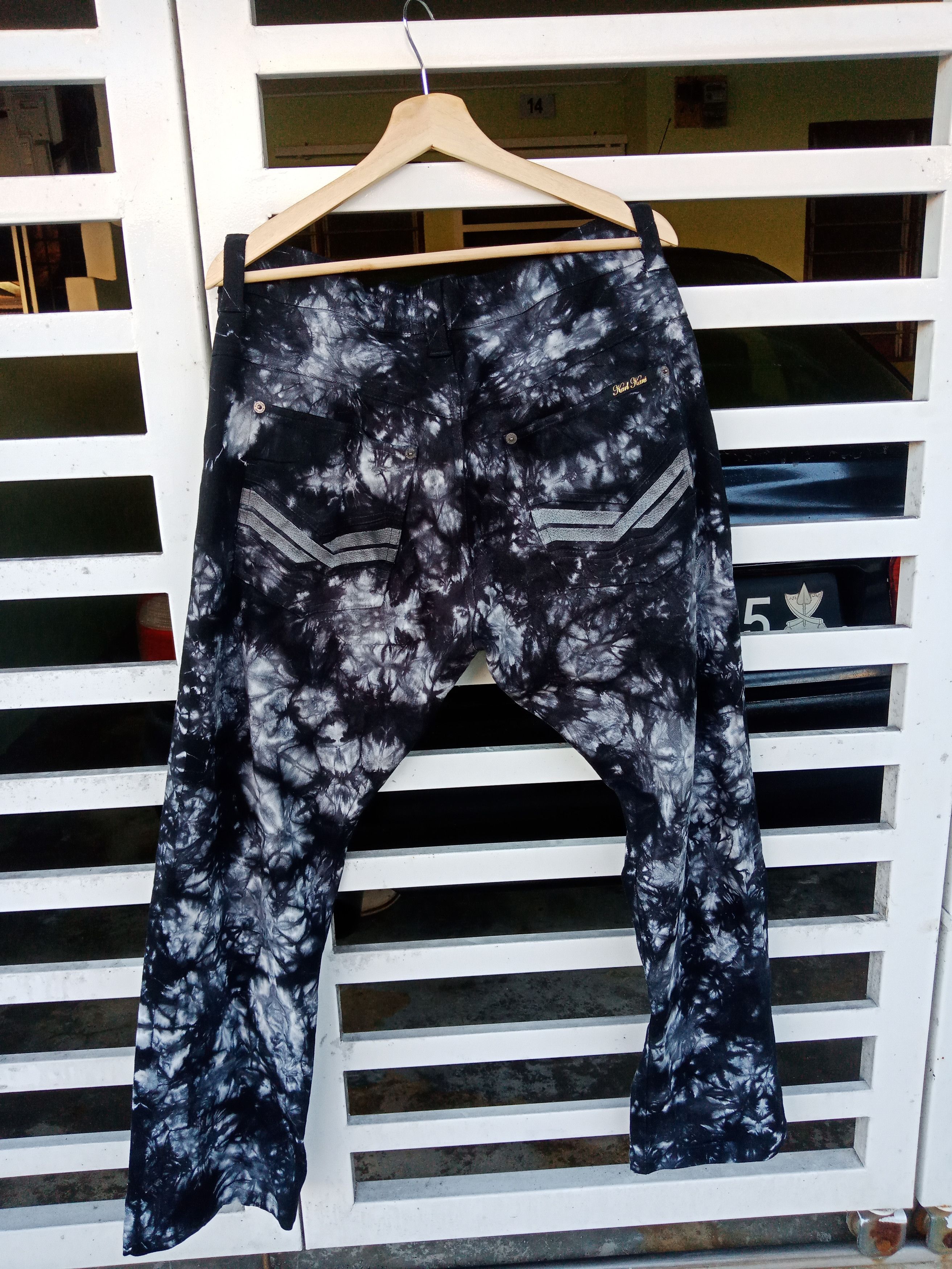 Karl Kani Karl Kani Tie Dye Pants Size US 36 / EU 52 - 1 Thumbnail