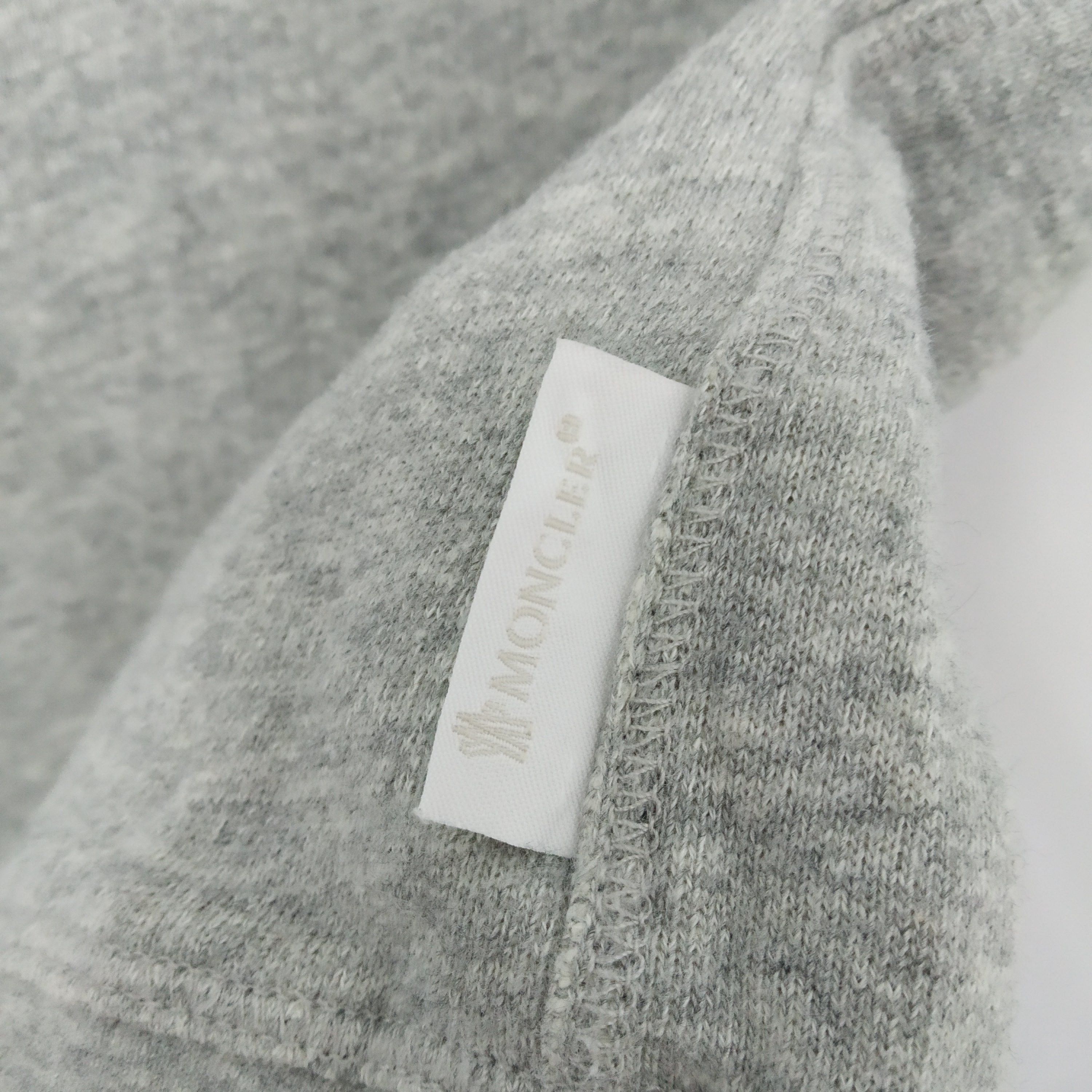 Moncler Moncler gray Colours Sleeveless Sweatshirts Size US XS / EU 42 / 0 - 5 Thumbnail