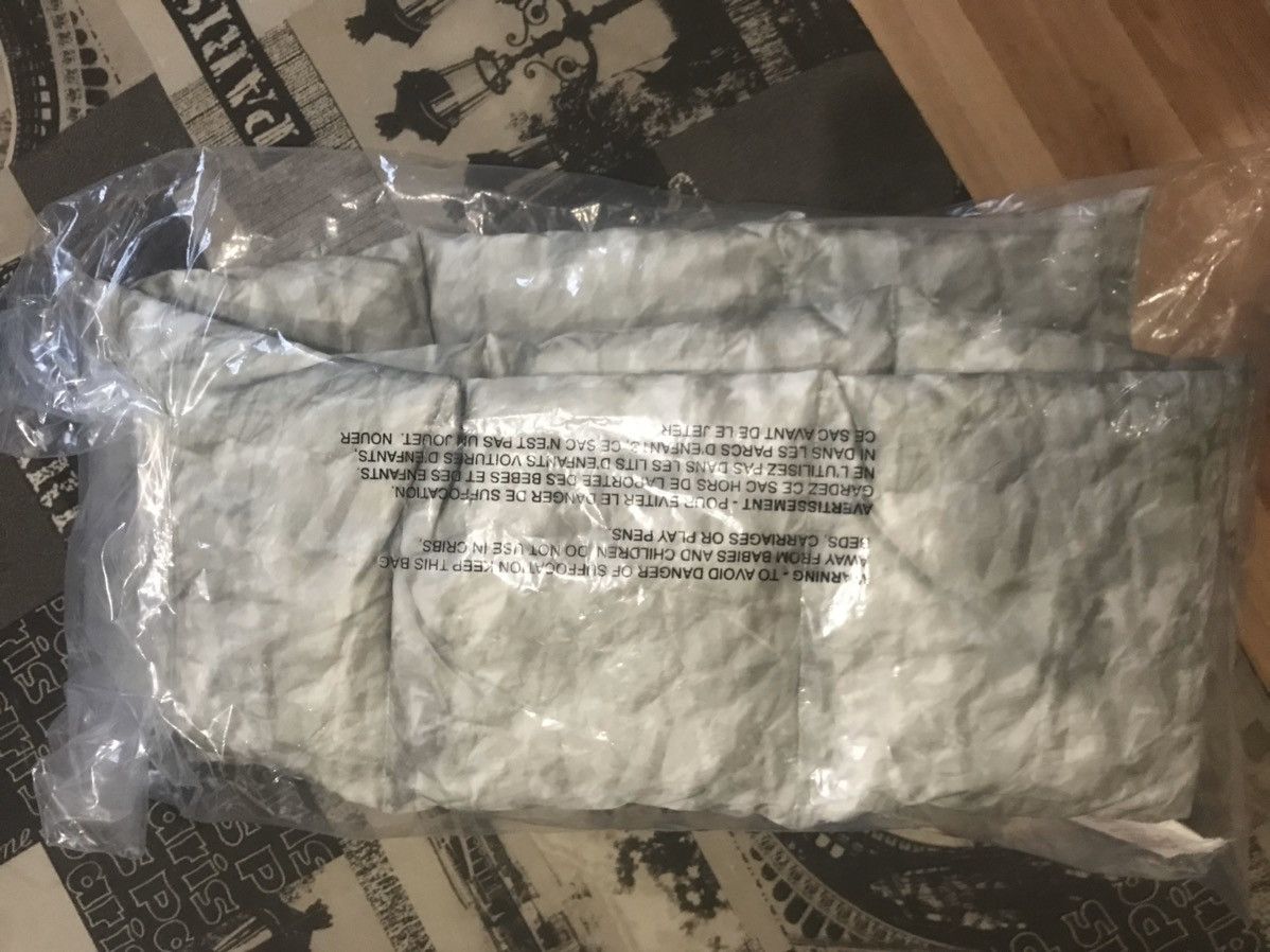 Supreme × The North Face North Face x Supreme 700-Fill Down Scarf  