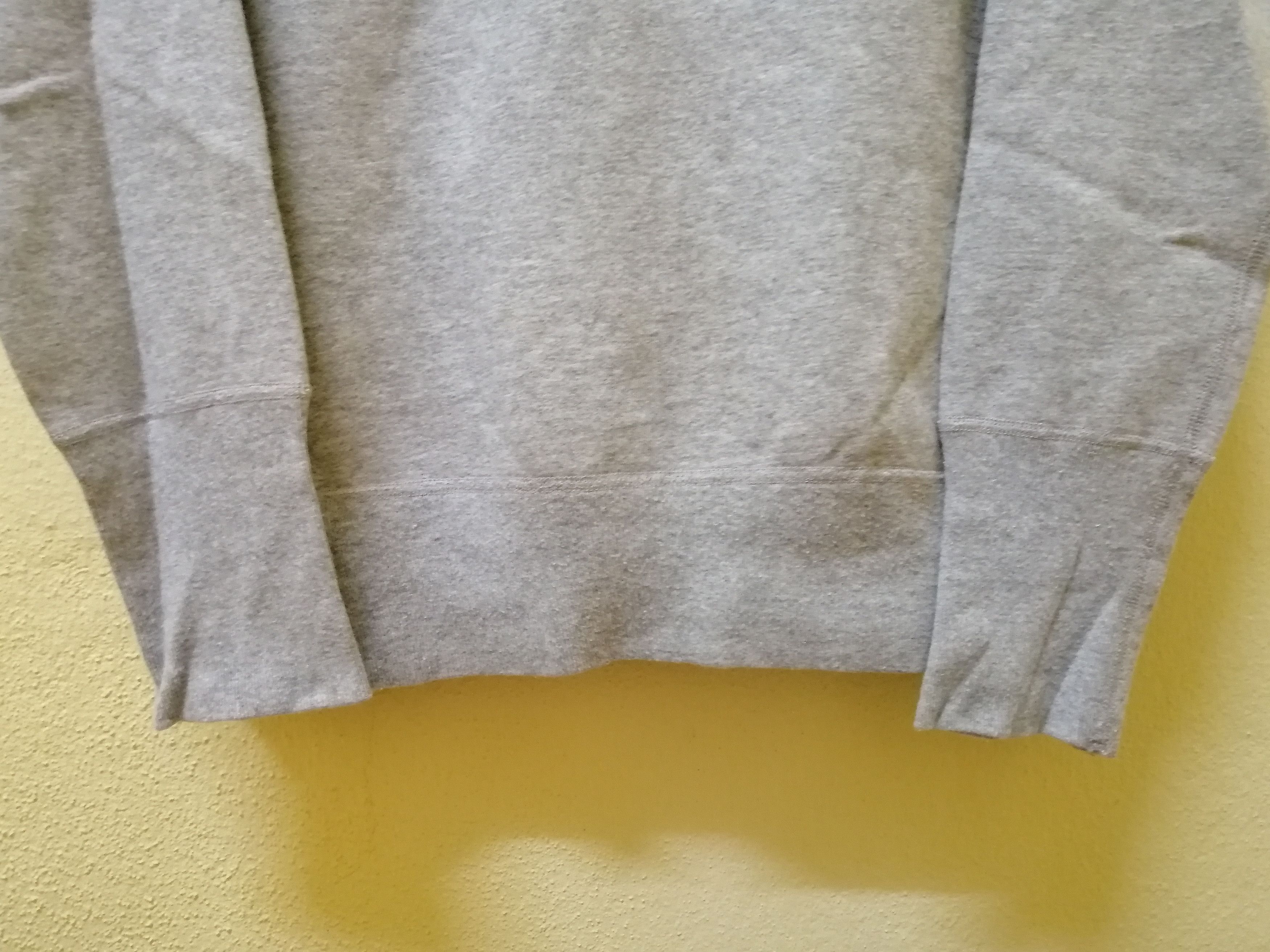 Calvin Klein Vintage Calvin Klein Sweatshirt Size US M / EU 48-50 / 2 - 4 Thumbnail