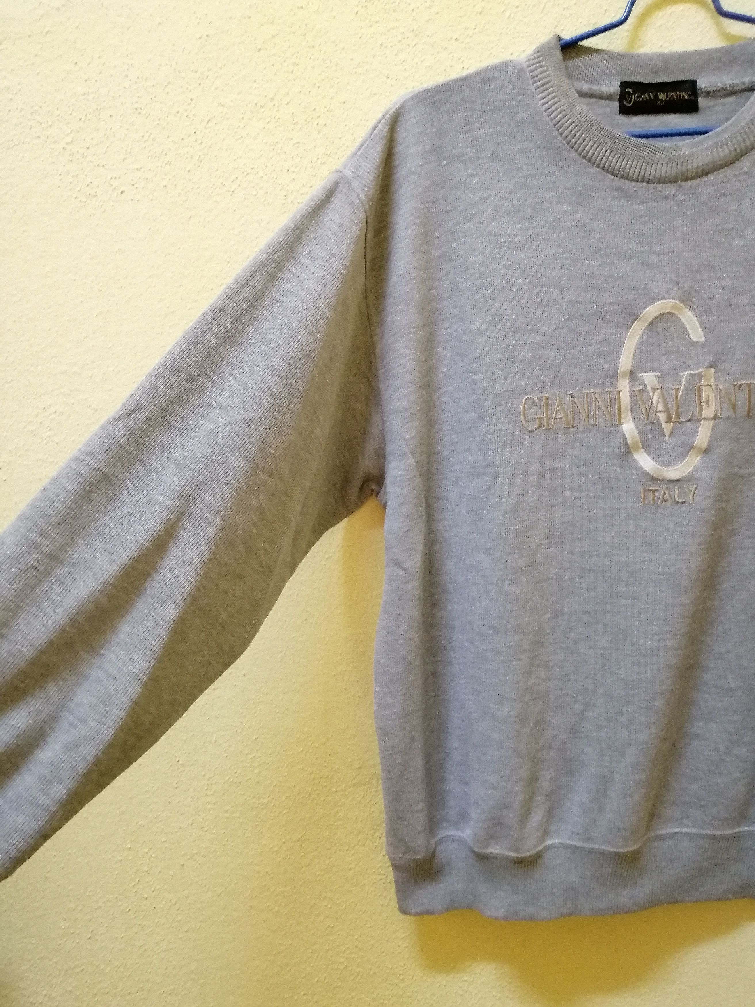 Valentino Vintage Gianni Valentino Embroidery Sweatshirt Size US L / EU 52-54 / 3 - 4 Thumbnail