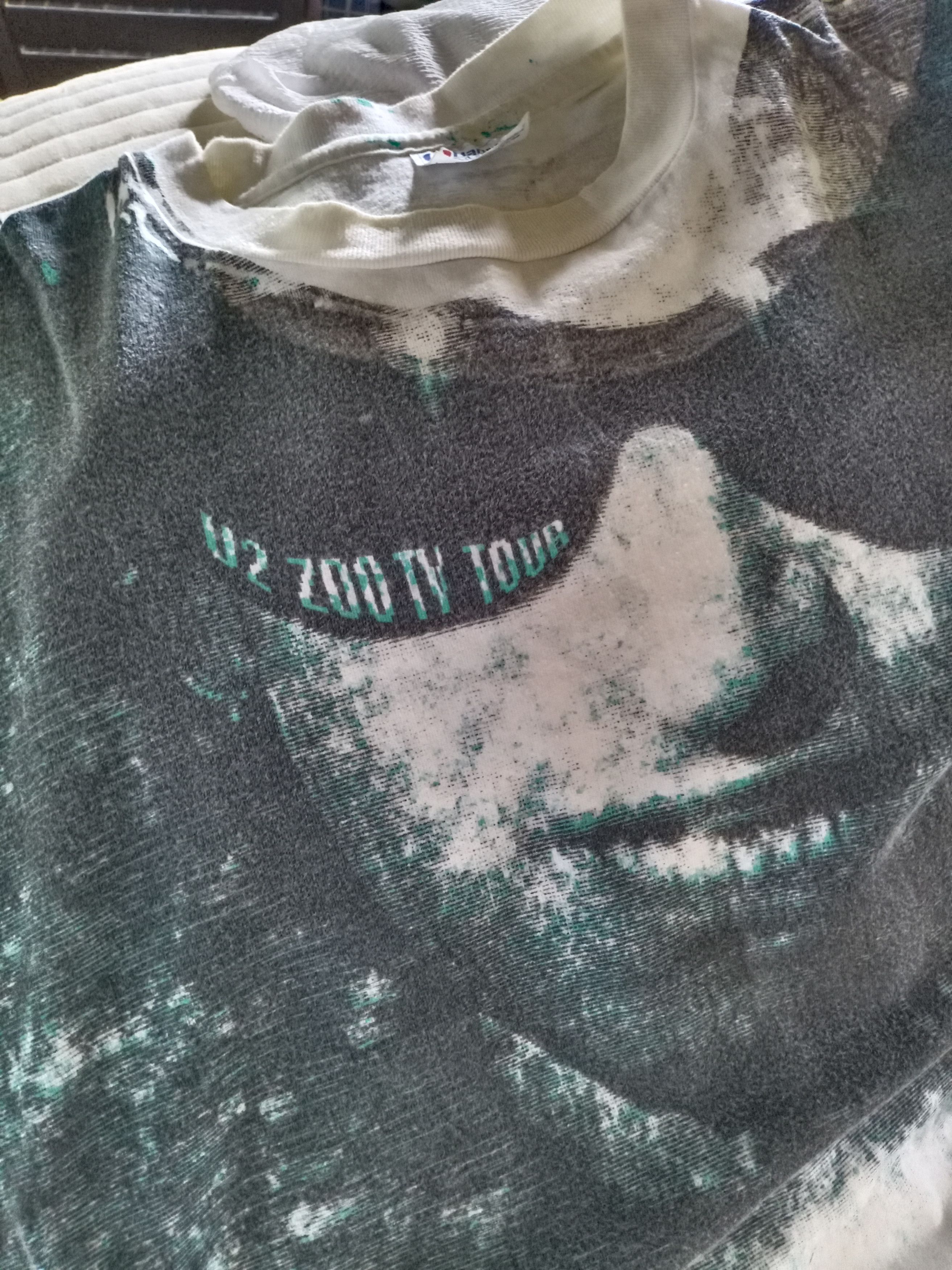 Band Tees × Vintage 💥BESTOFFER💥Vtg 90s U2 Zoo TV Show Tour Full print PunkTee Size US XL / EU 56 / 4 - 2 Thumbnail