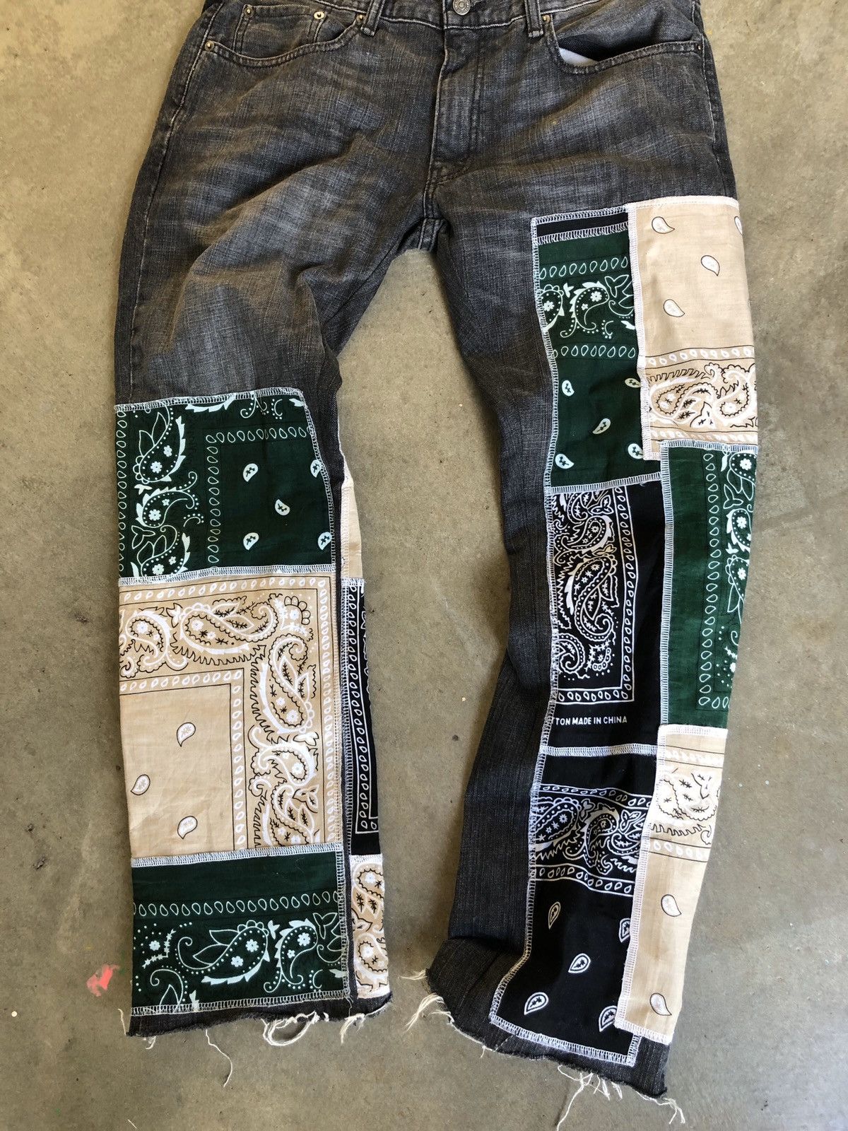 Levi's Bandana Patch Denim offer me Size US 32 / EU 48 - 2 Thumbnail
