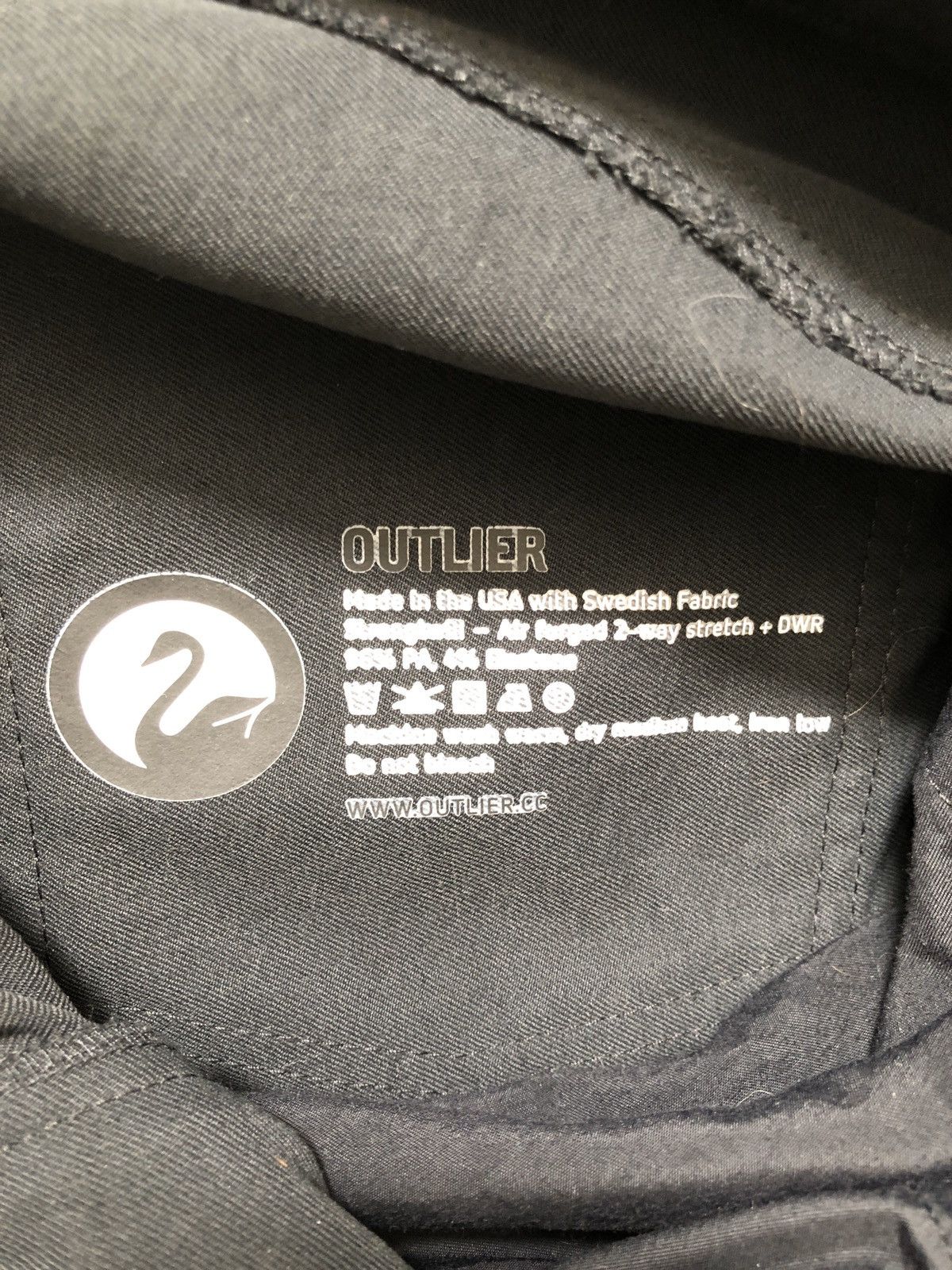 Outlier Outlier Strong Dungarees black 30 tapered Size US 30 / EU 46 - 4 Thumbnail
