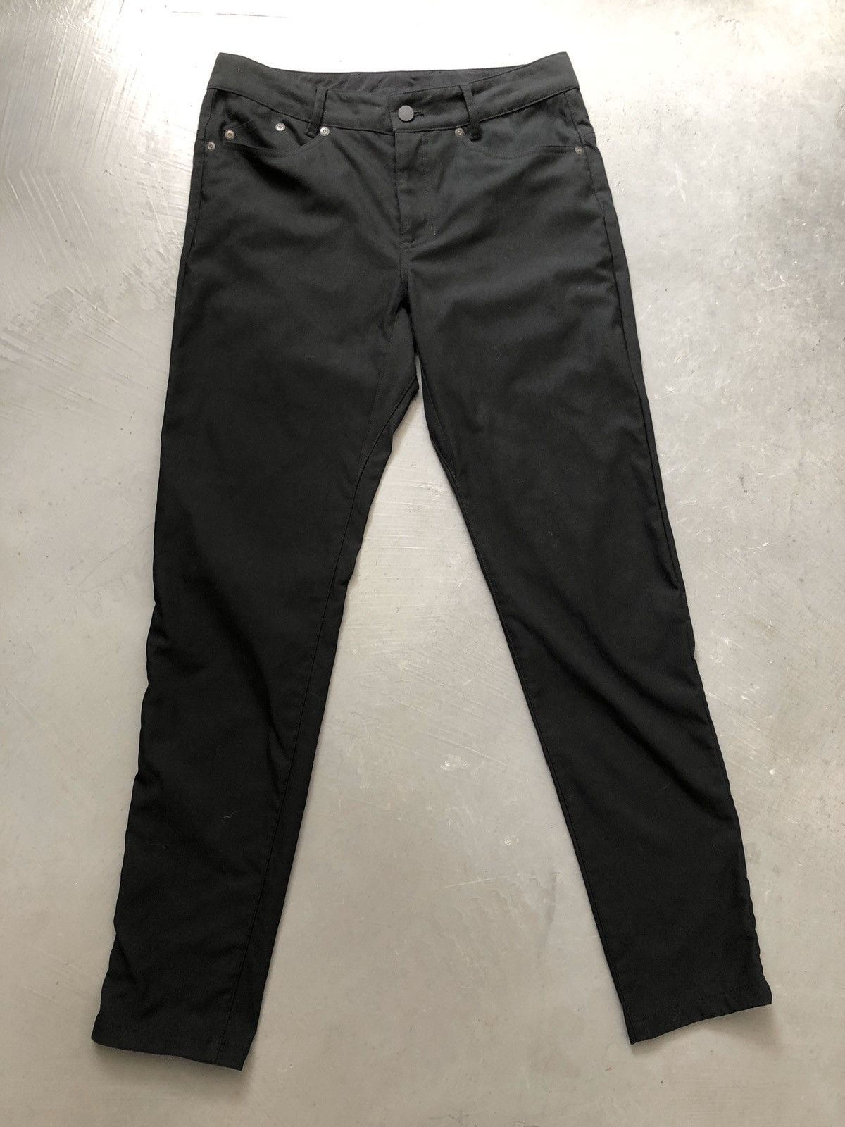 Outlier Outlier Strong Dungarees black 30 tapered Size US 30 / EU 46 - 1 Thumbnail