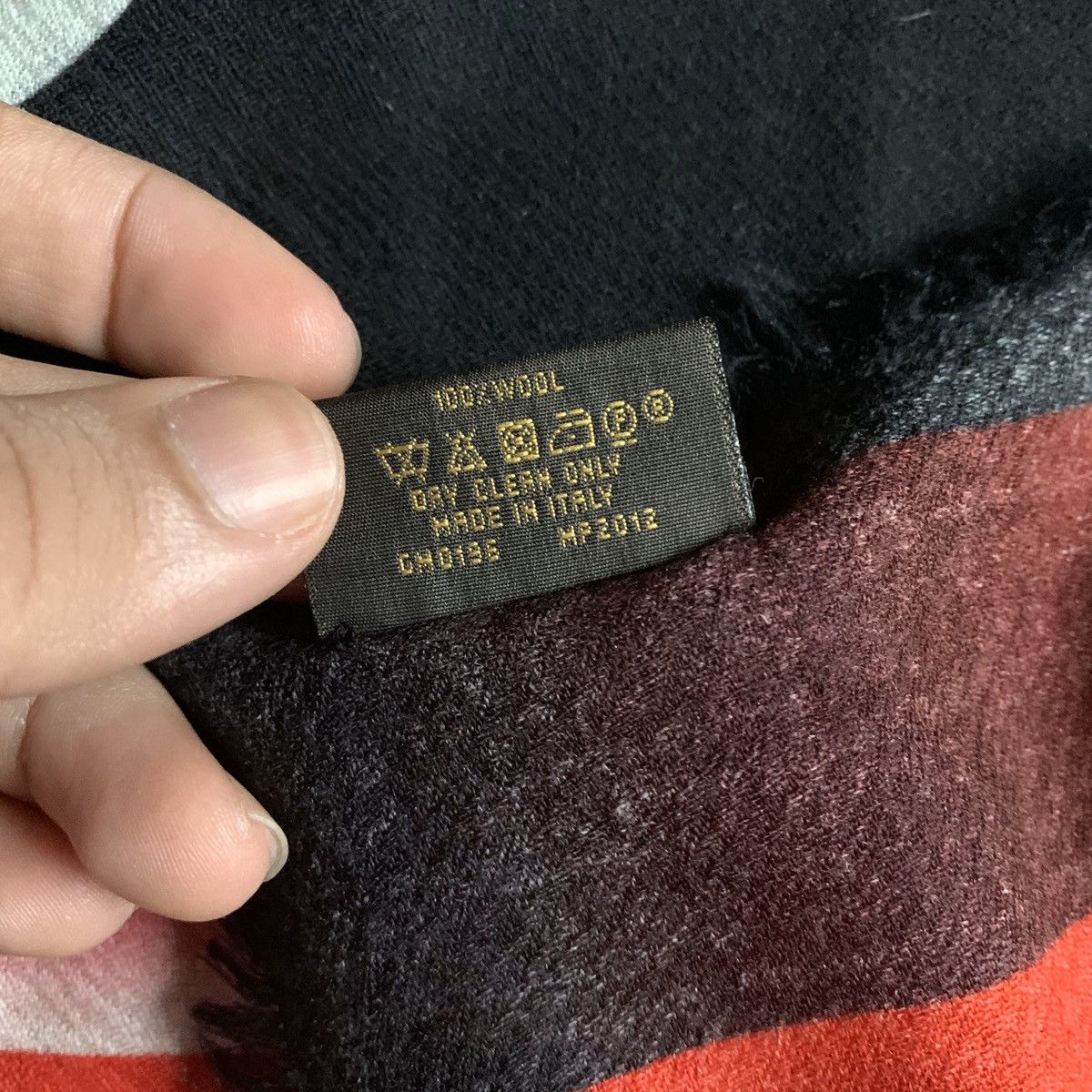 Louis Vuitton 2017 Cruise Speedy Race Print Big Scarf Size ONE SIZE - 5 Thumbnail
