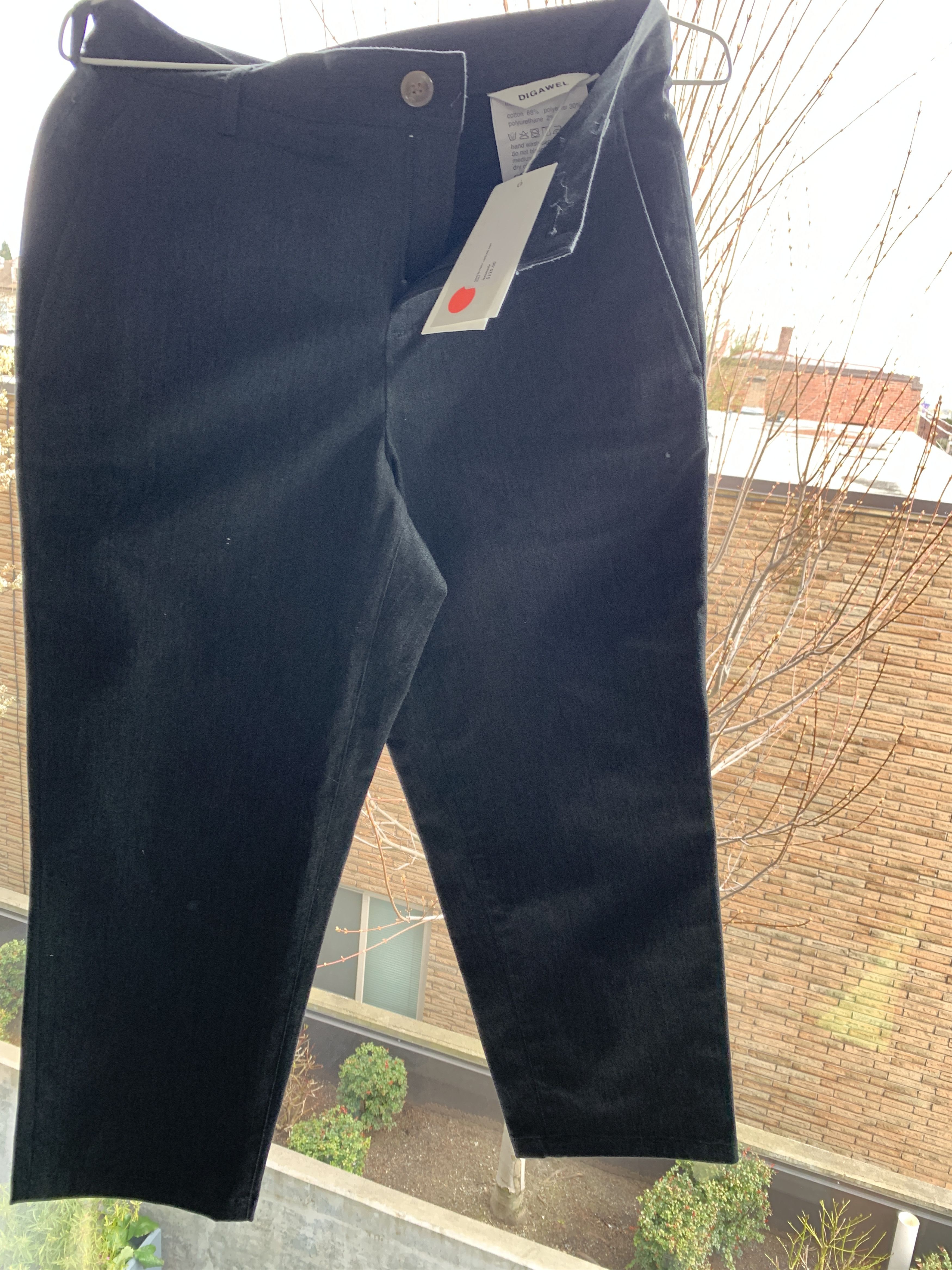 DIGAWEL Digawel Grey Tapered Cropped Trousers Size US 30 / EU 46 - 1 Thumbnail