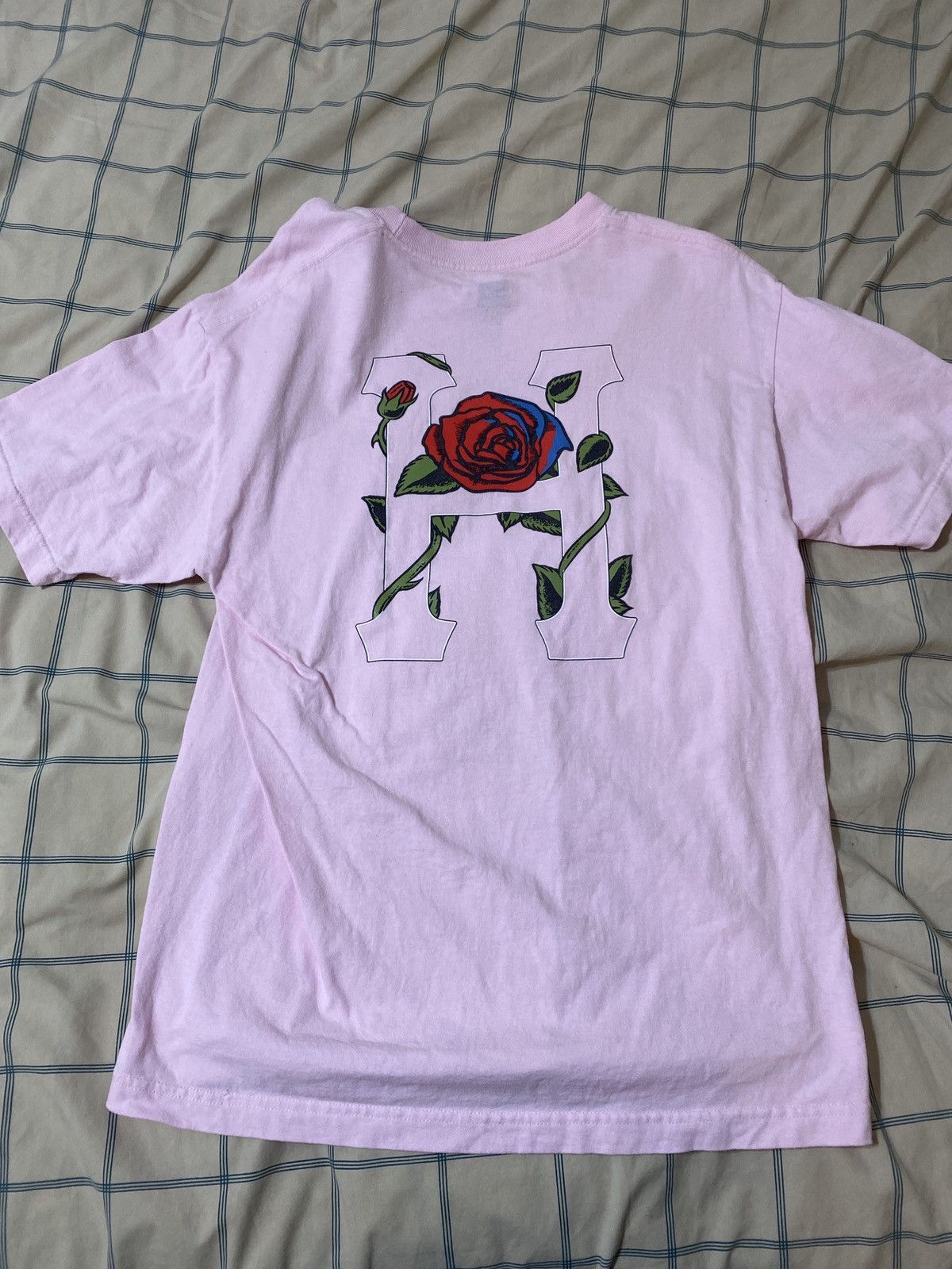 Huf Pink rose huf shirt. US SHIPPING ONLY Grailed