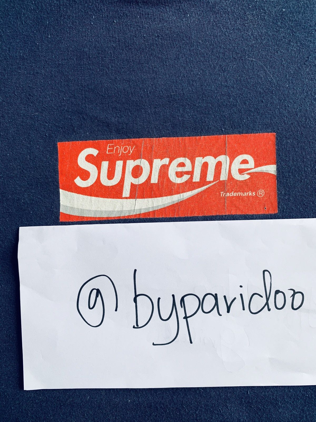 Supreme coke outlet box logo