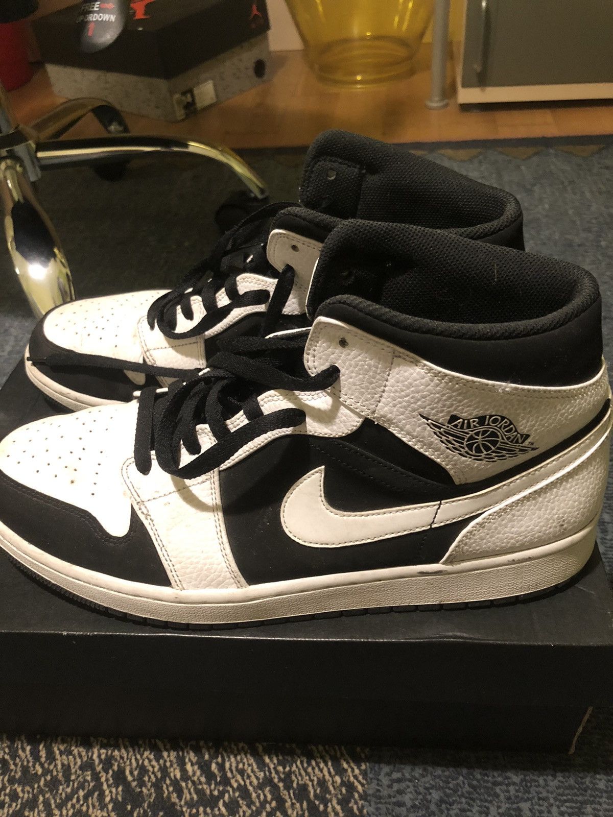 Air jordan tuxedo hot sale