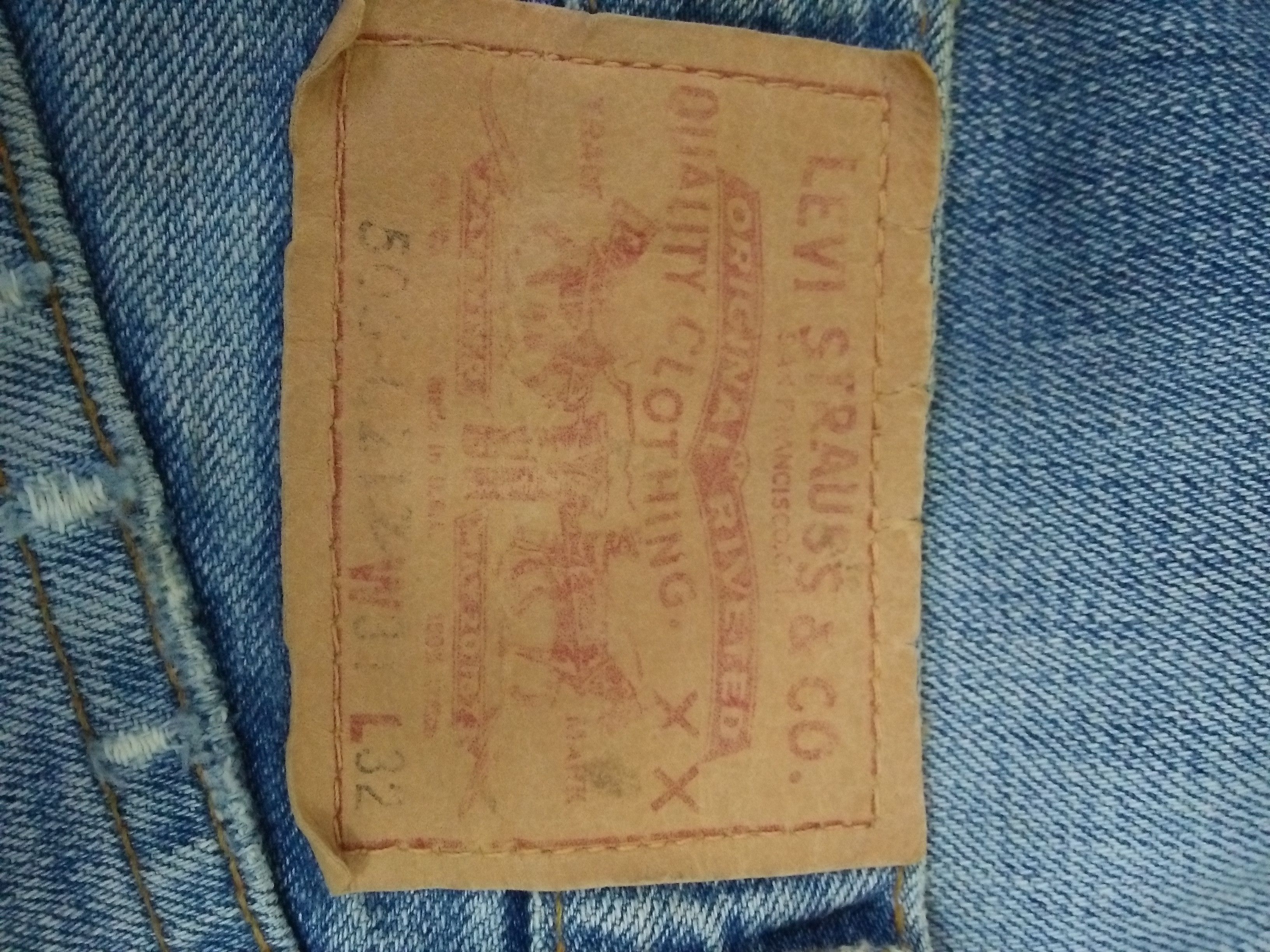 Levi's VTG LEVIS 505 BIG E SELVEDGE 555 USA DENIM 525 (B234) Size US 30 / EU 46 - 12 Thumbnail