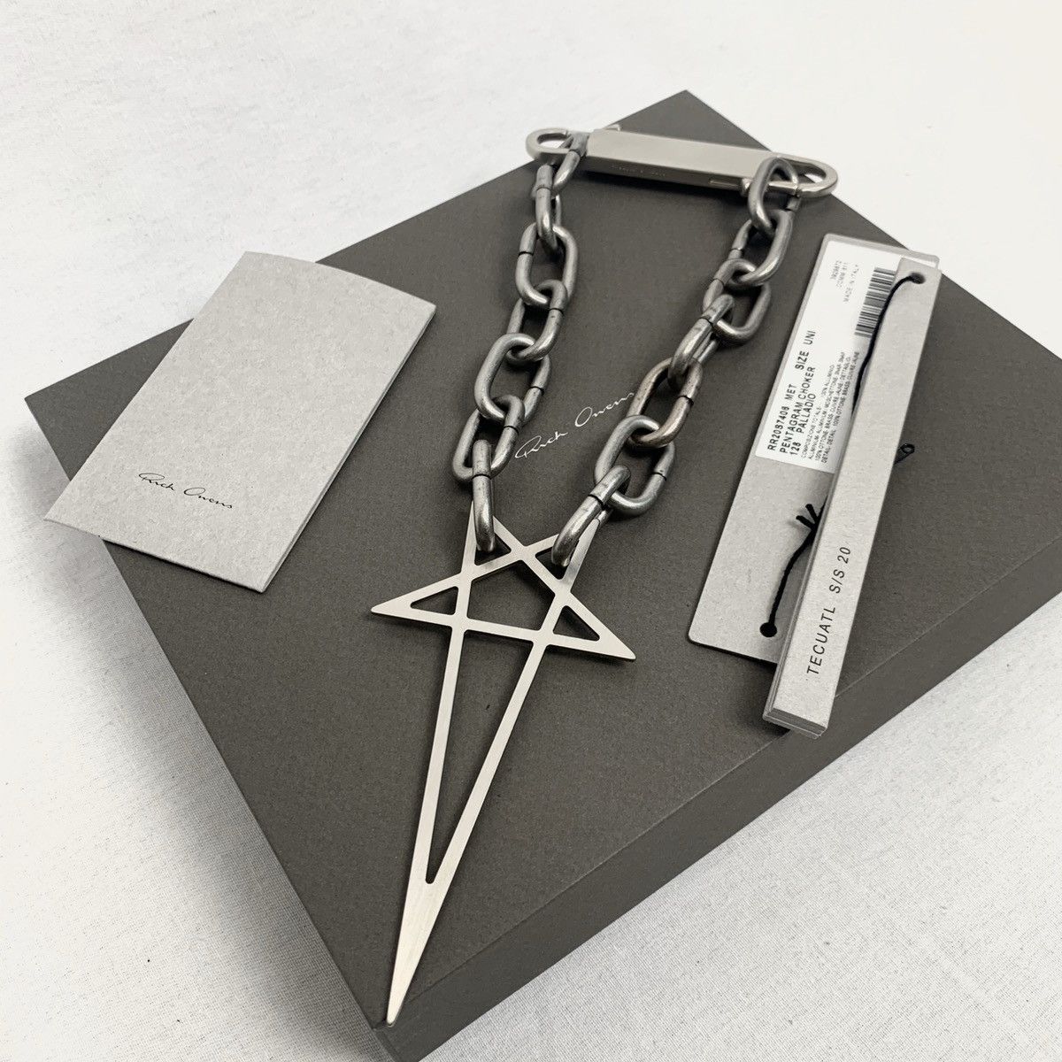 Rick Owens PENTAGRAM CHOKER - NEW | Grailed