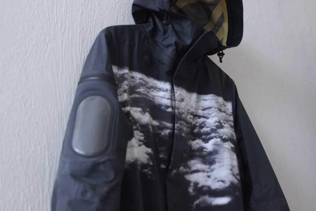 Undercover "Clouds" Gore-Tex Black Parka SS09 Neoboy (2) Size US M / EU 48-50 / 2 - 2 Preview
